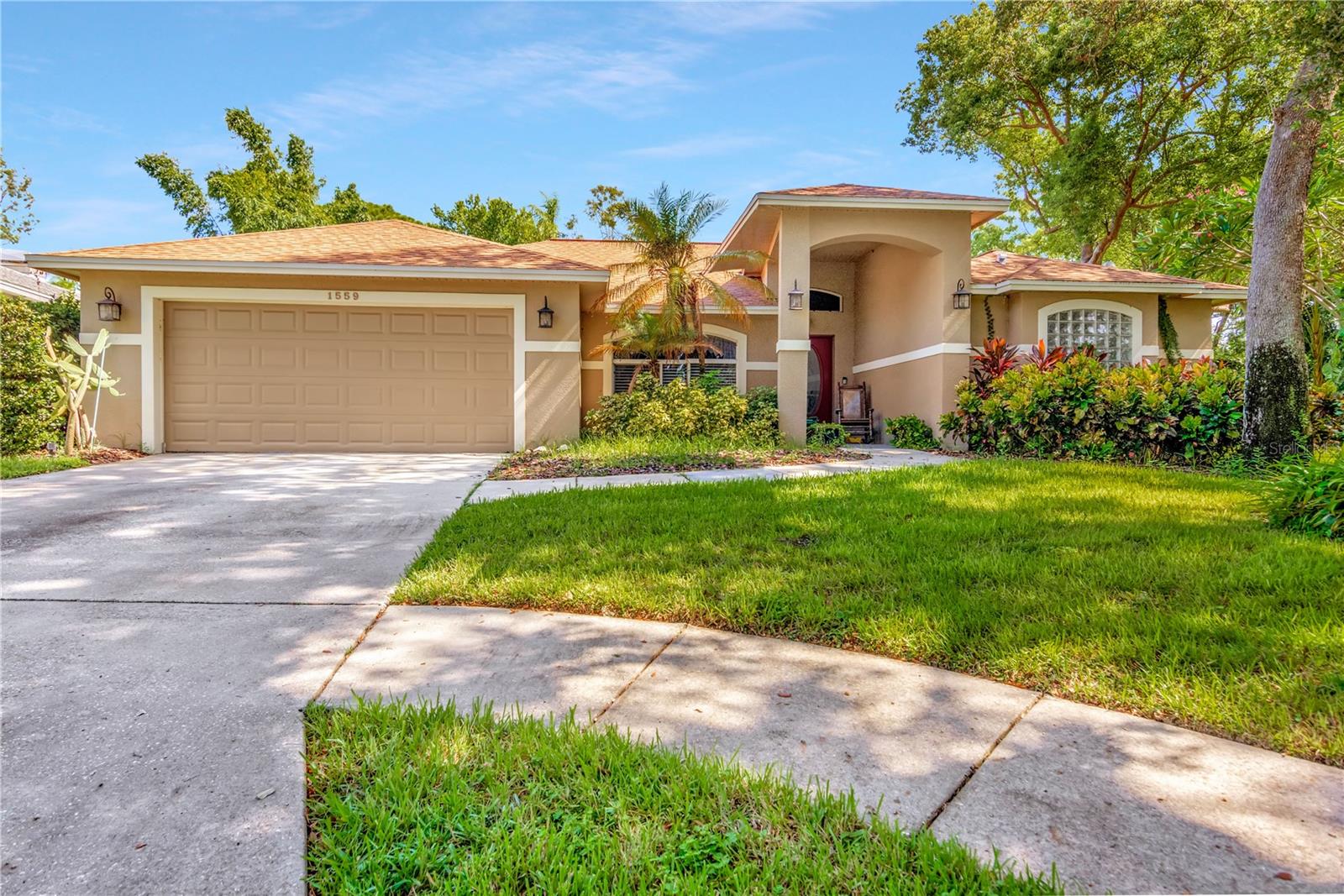 1559 JONATHAN CT