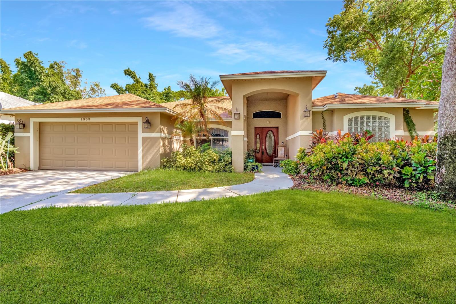1559 JONATHAN CT
