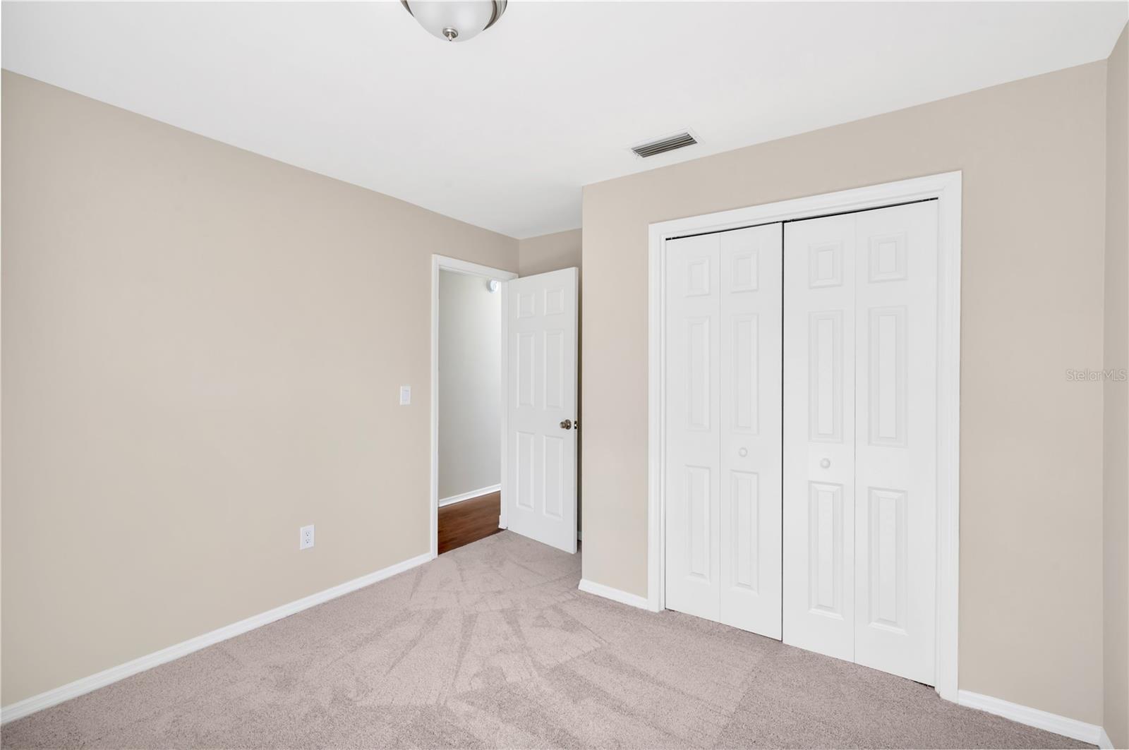 13602 LARAWAY DR