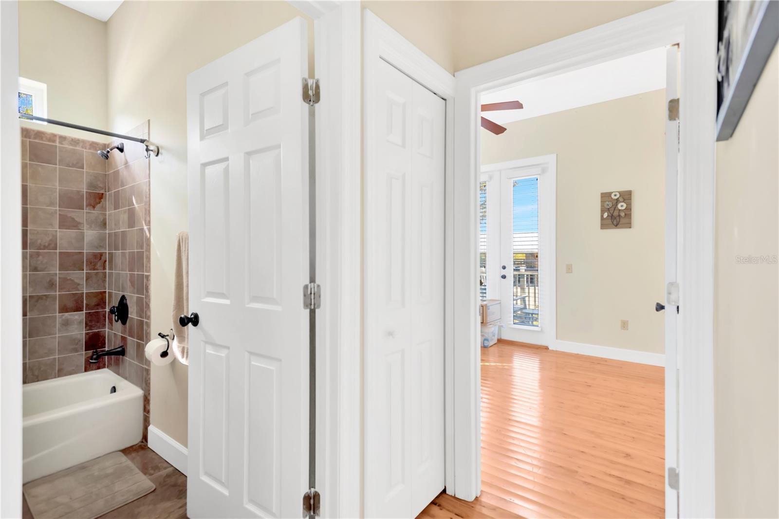 1727 SHENANDOAH RD