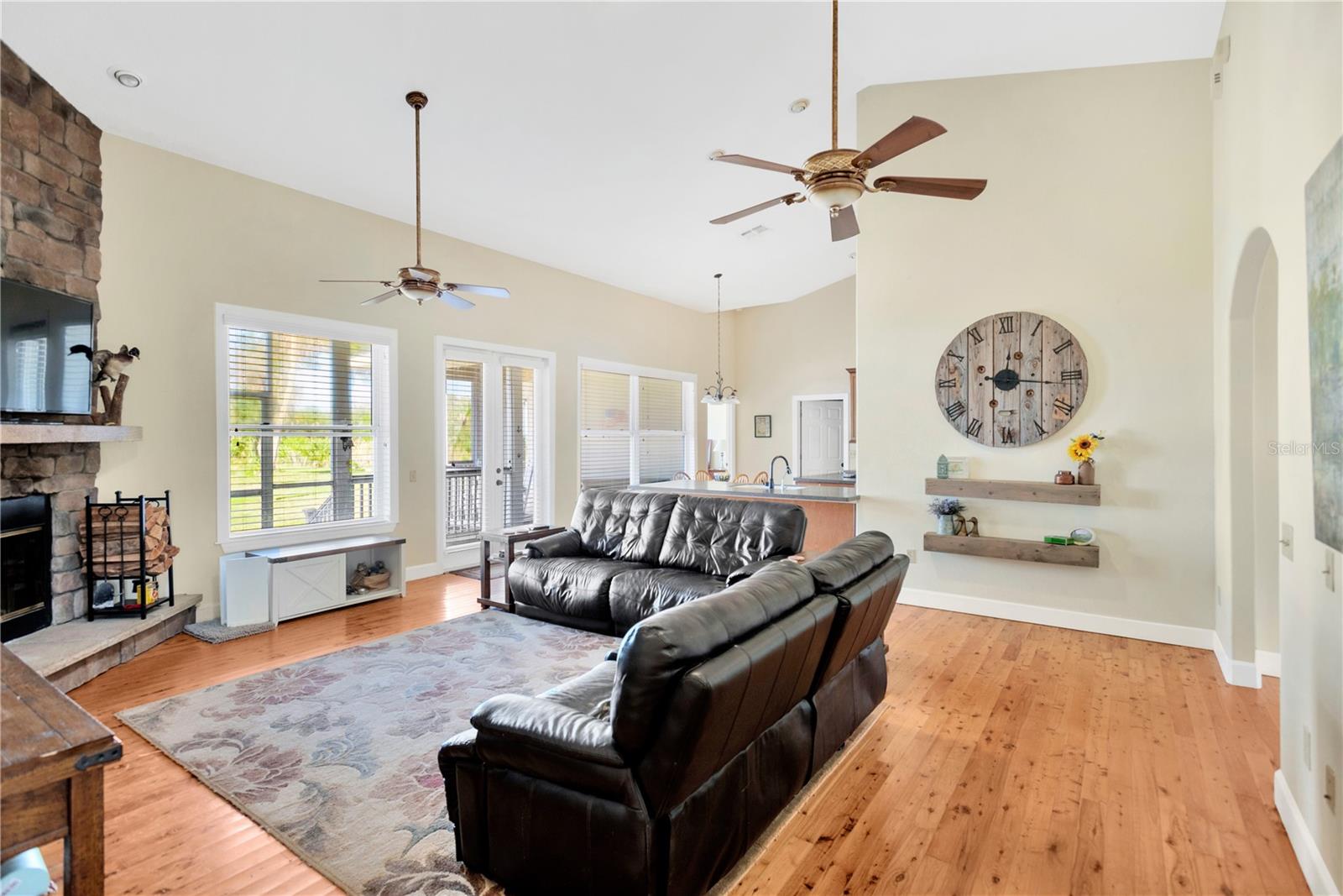 1727 SHENANDOAH RD