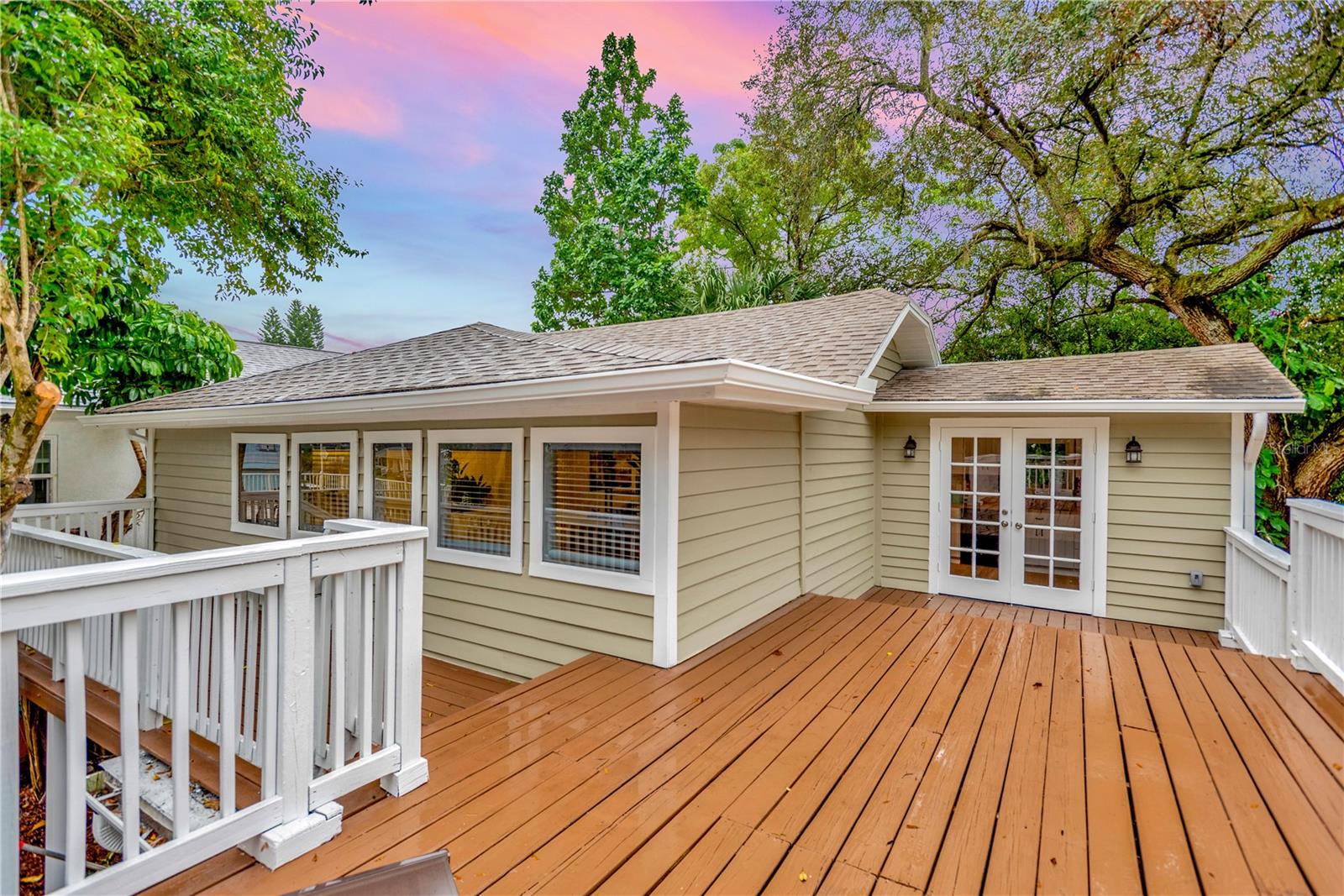304 W JEAN ST