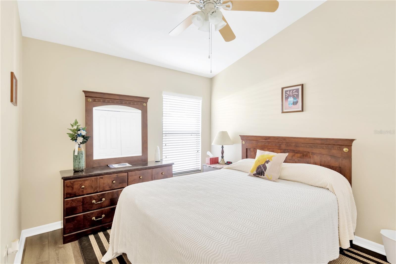 4042 LANGDRUM DR