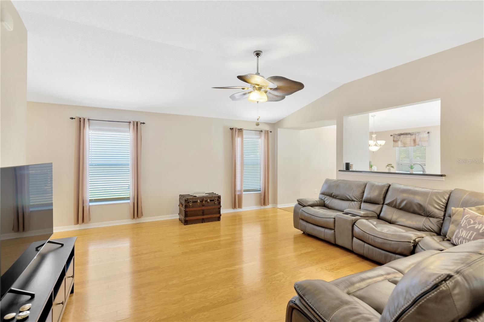 10941 SUBTLE TRAIL DR