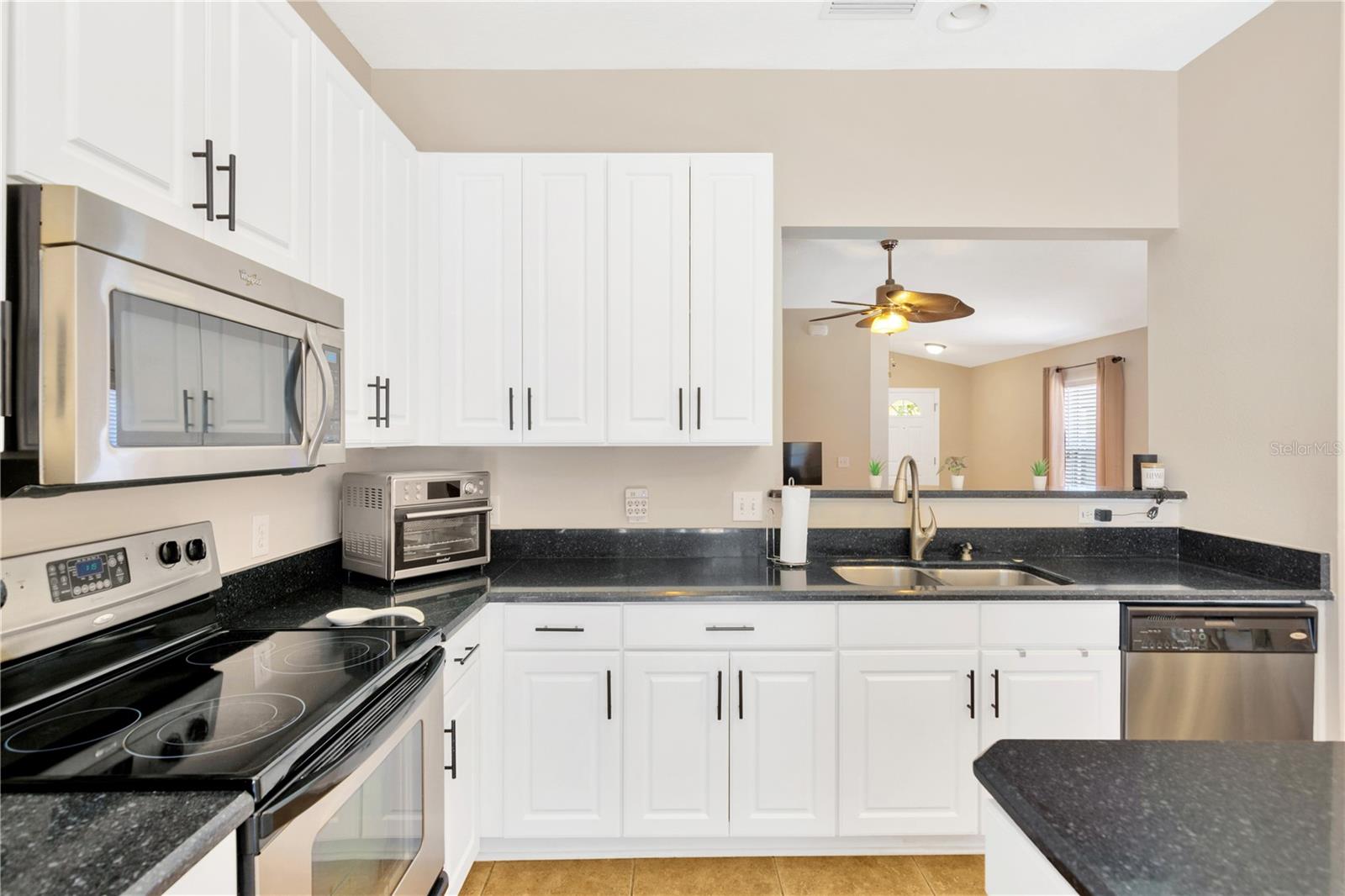 10941 SUBTLE TRAIL DR