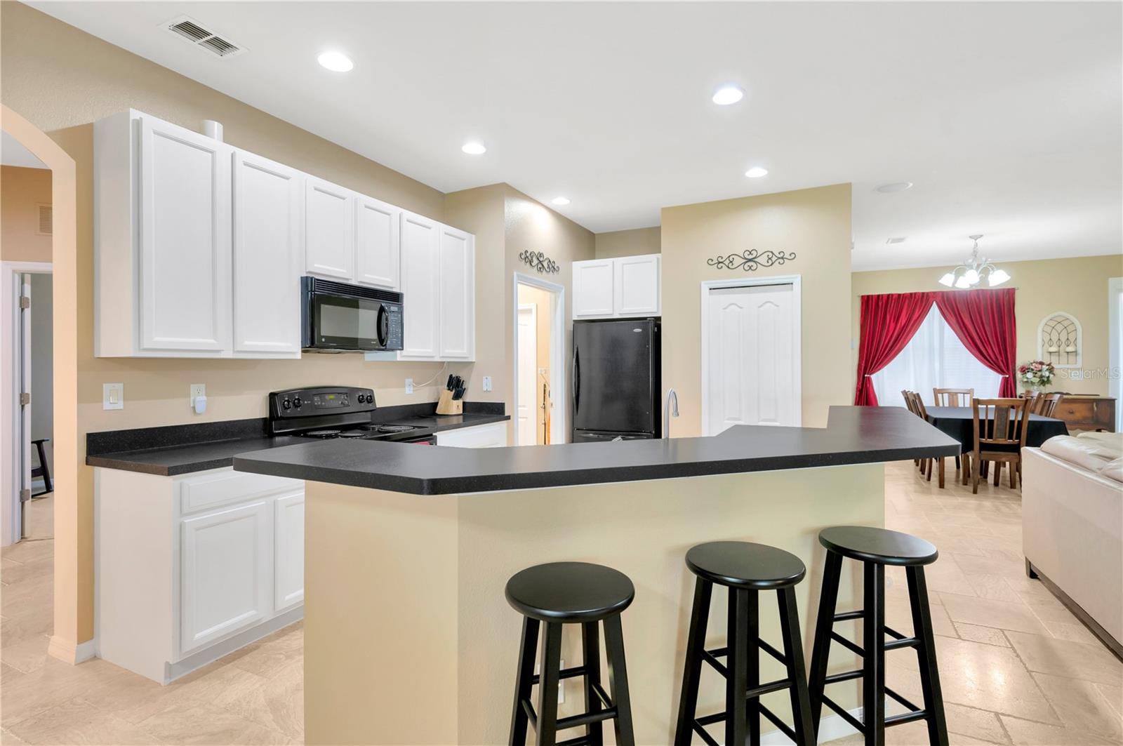 1104 FENNEL GREEN DR