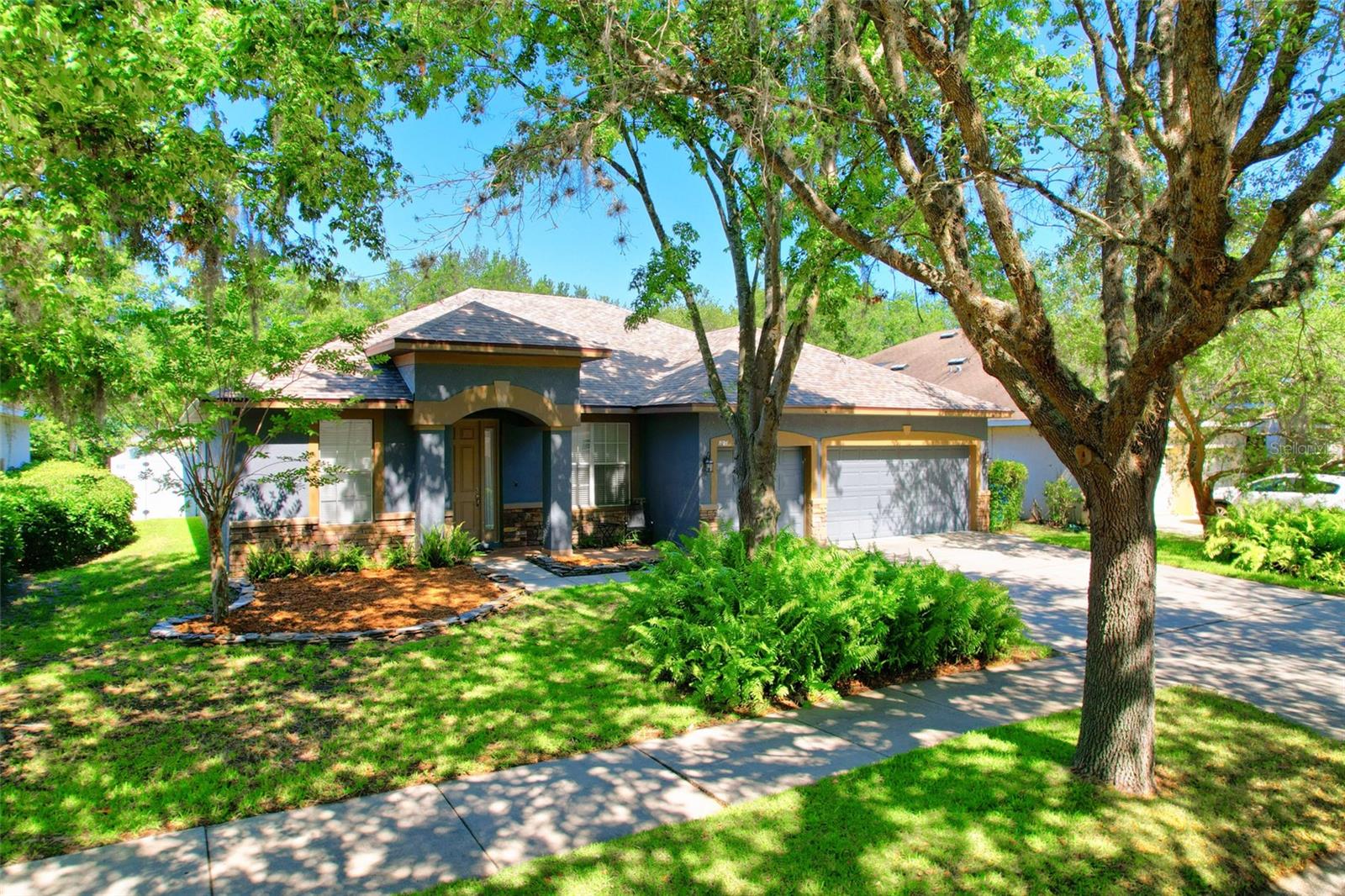 1104 FENNEL GREEN DR