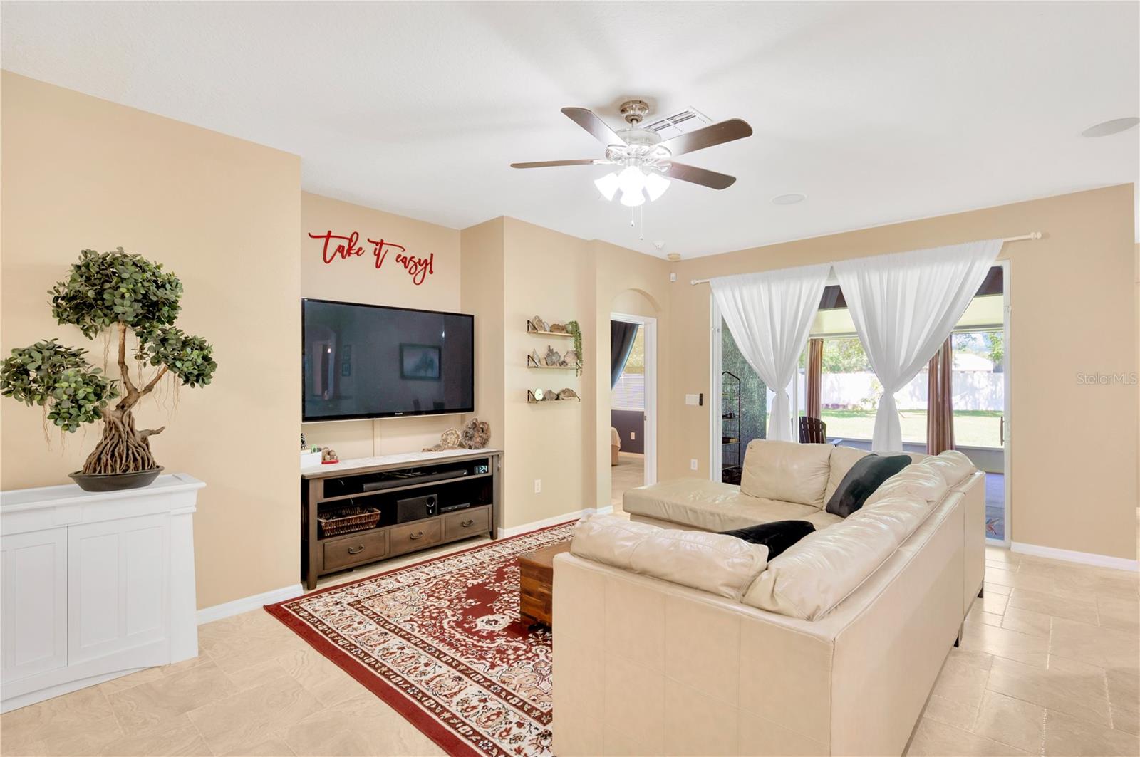 1104 FENNEL GREEN DR