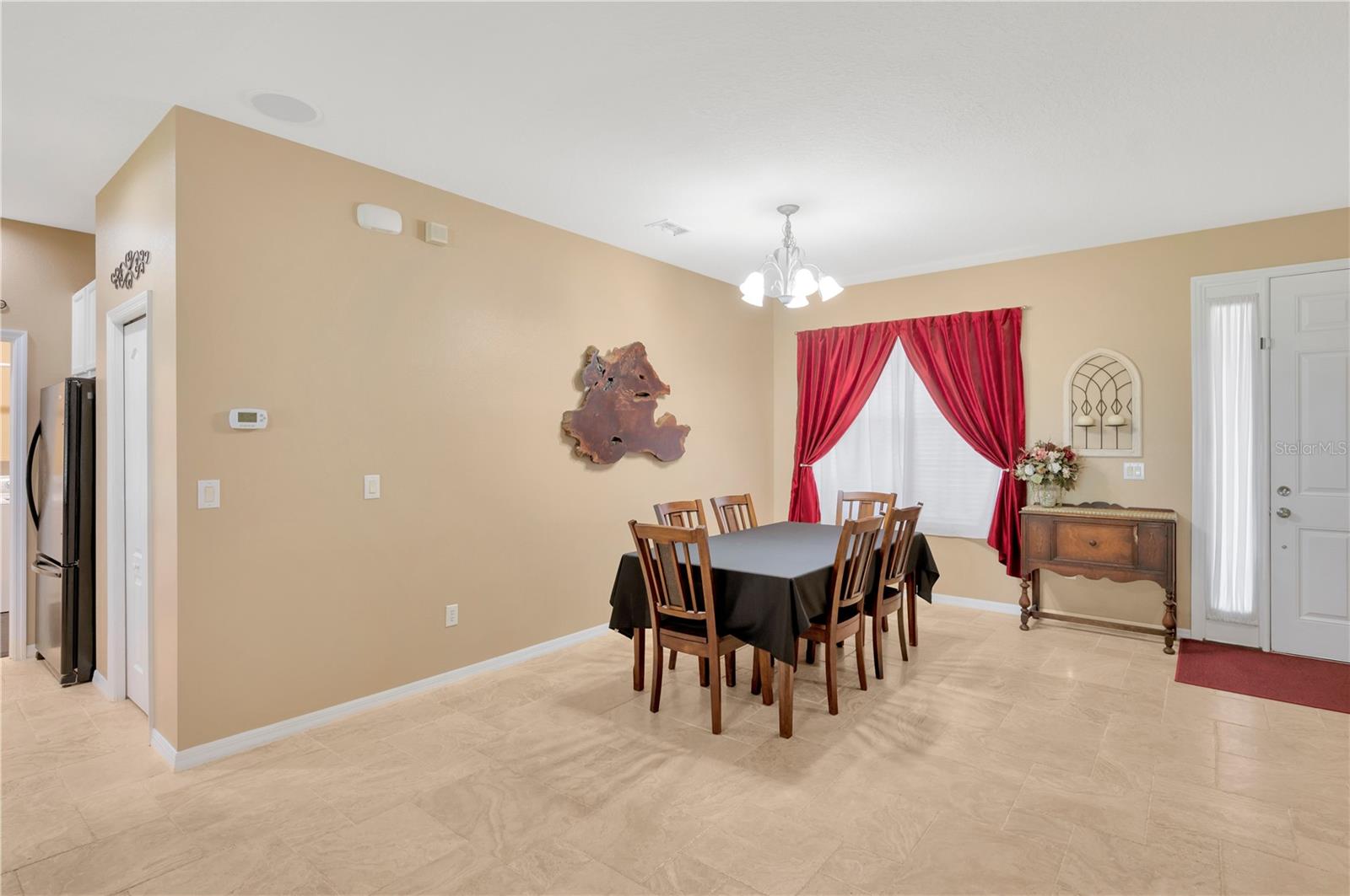 1104 FENNEL GREEN DR