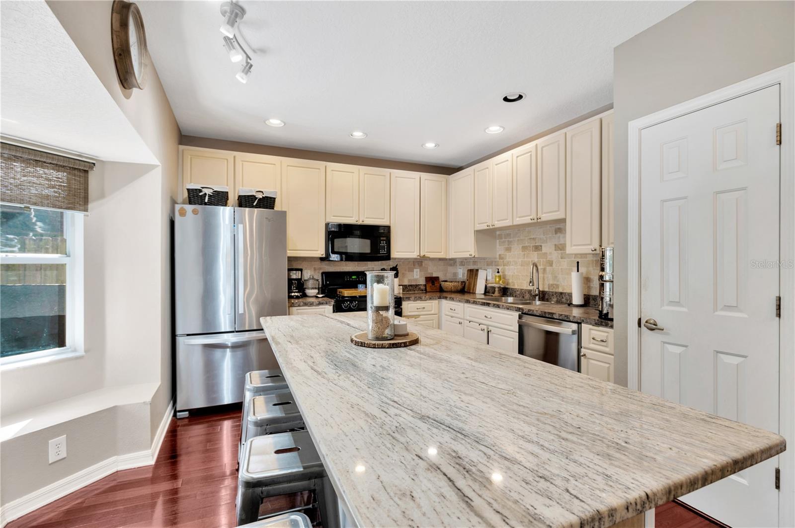 11112 NEWBRIDGE DR
