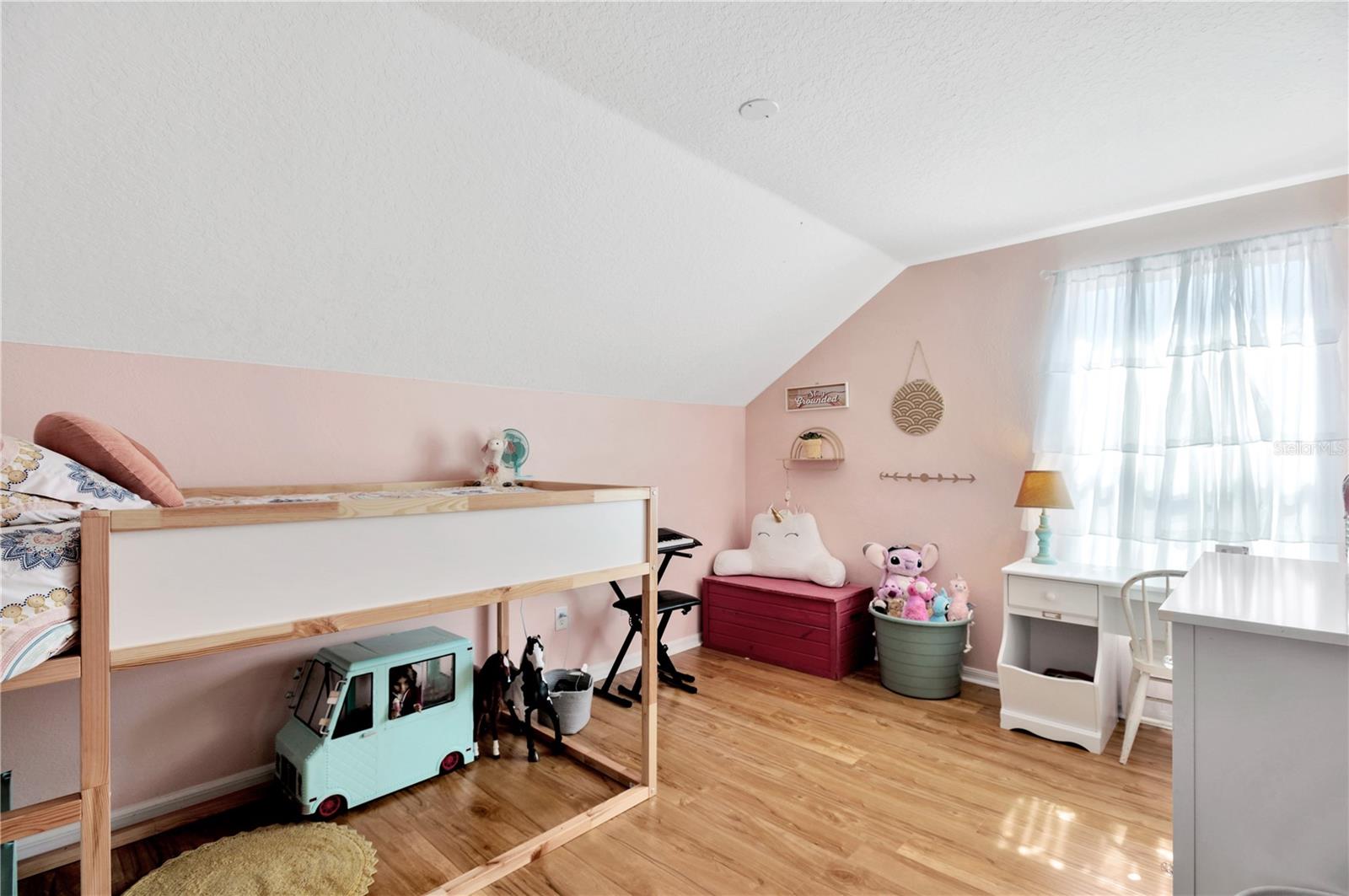 11112 NEWBRIDGE DR