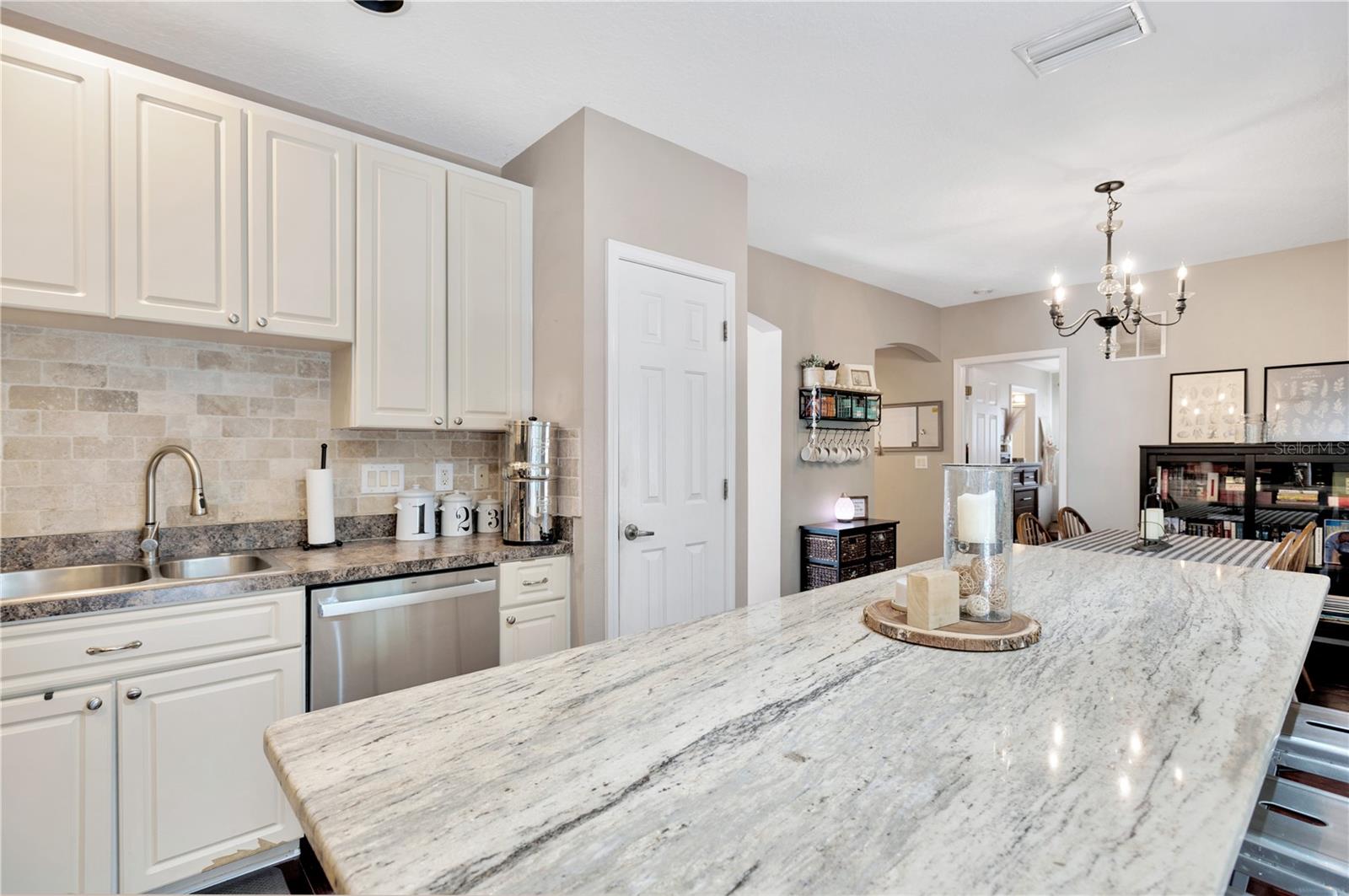 11112 NEWBRIDGE DR