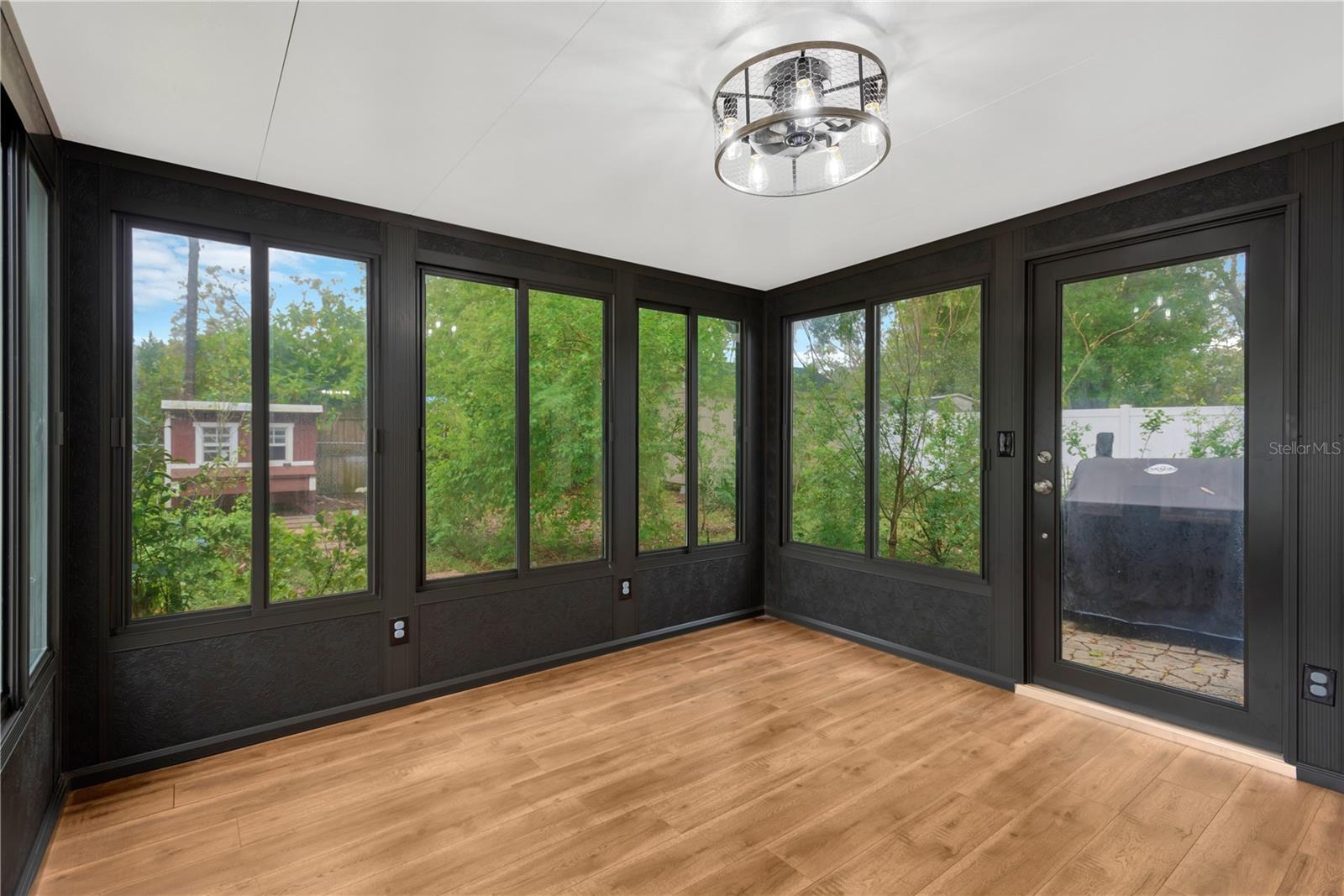 205 SHERYL LYNN DR