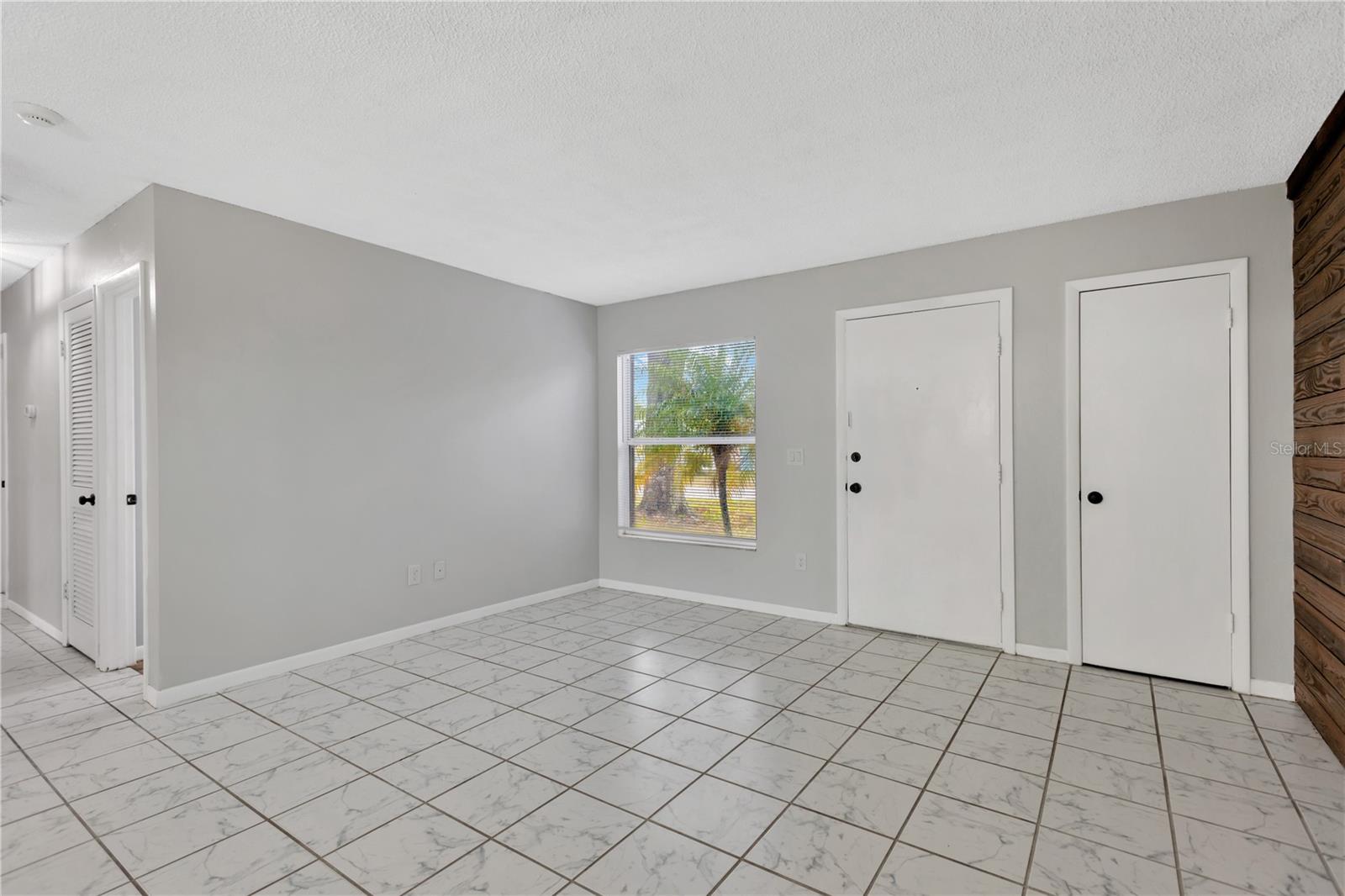 205 SHERYL LYNN DR
