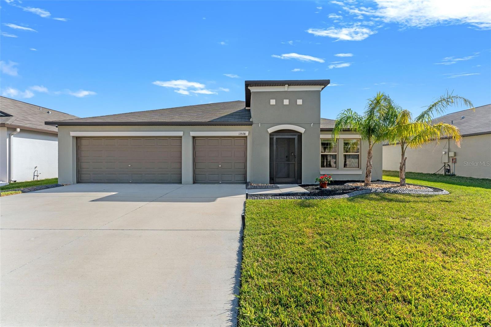13538 WILLOW BLUESTAR LOOP