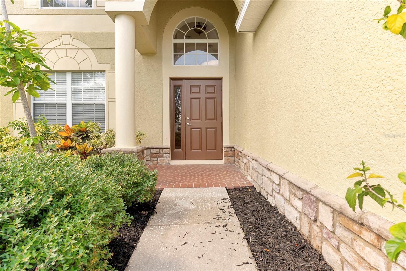 2238 ROANOKE SPRINGS DR