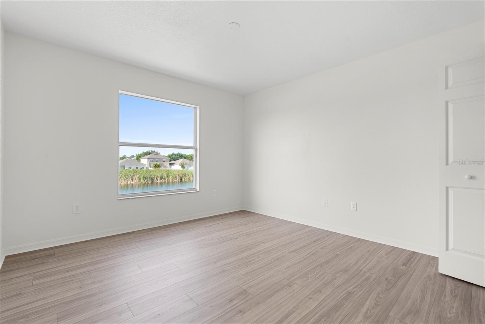 2238 ROANOKE SPRINGS DR