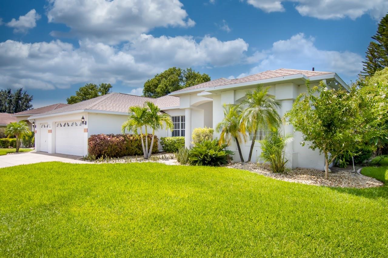 3818 CARDENAL AVE
