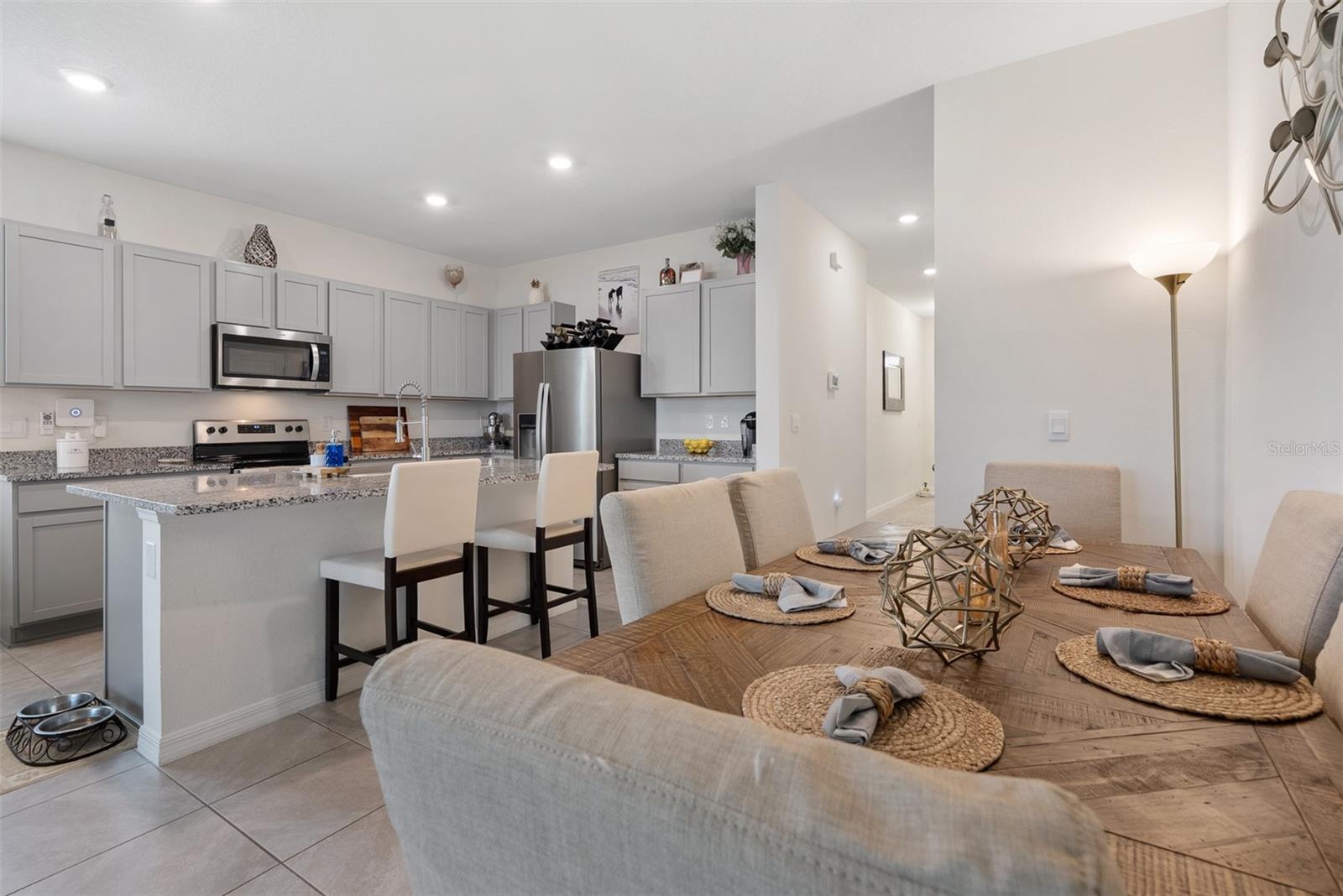355 MANGROVE SHADE CIR