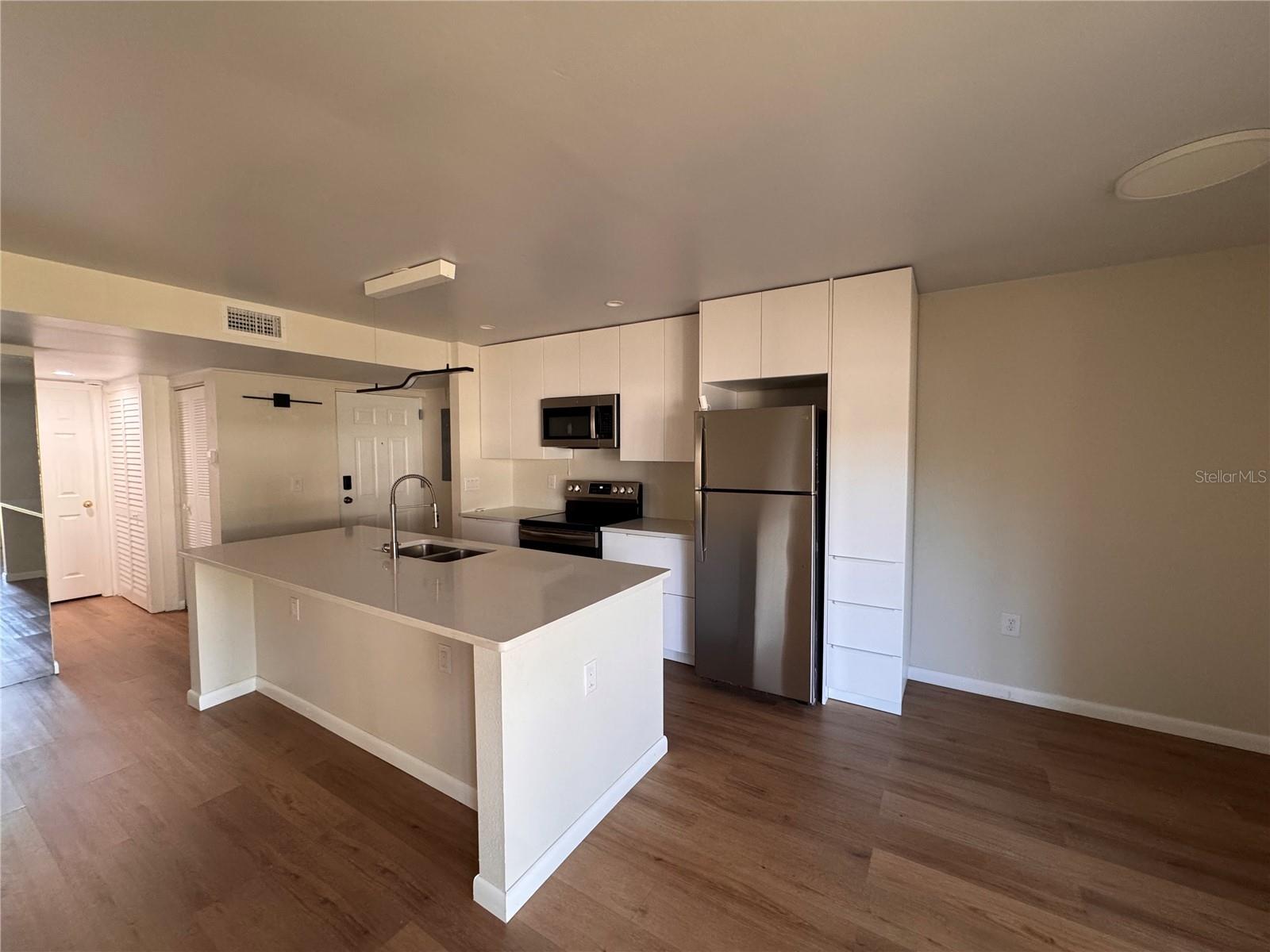 11525 8TH WAY N #507