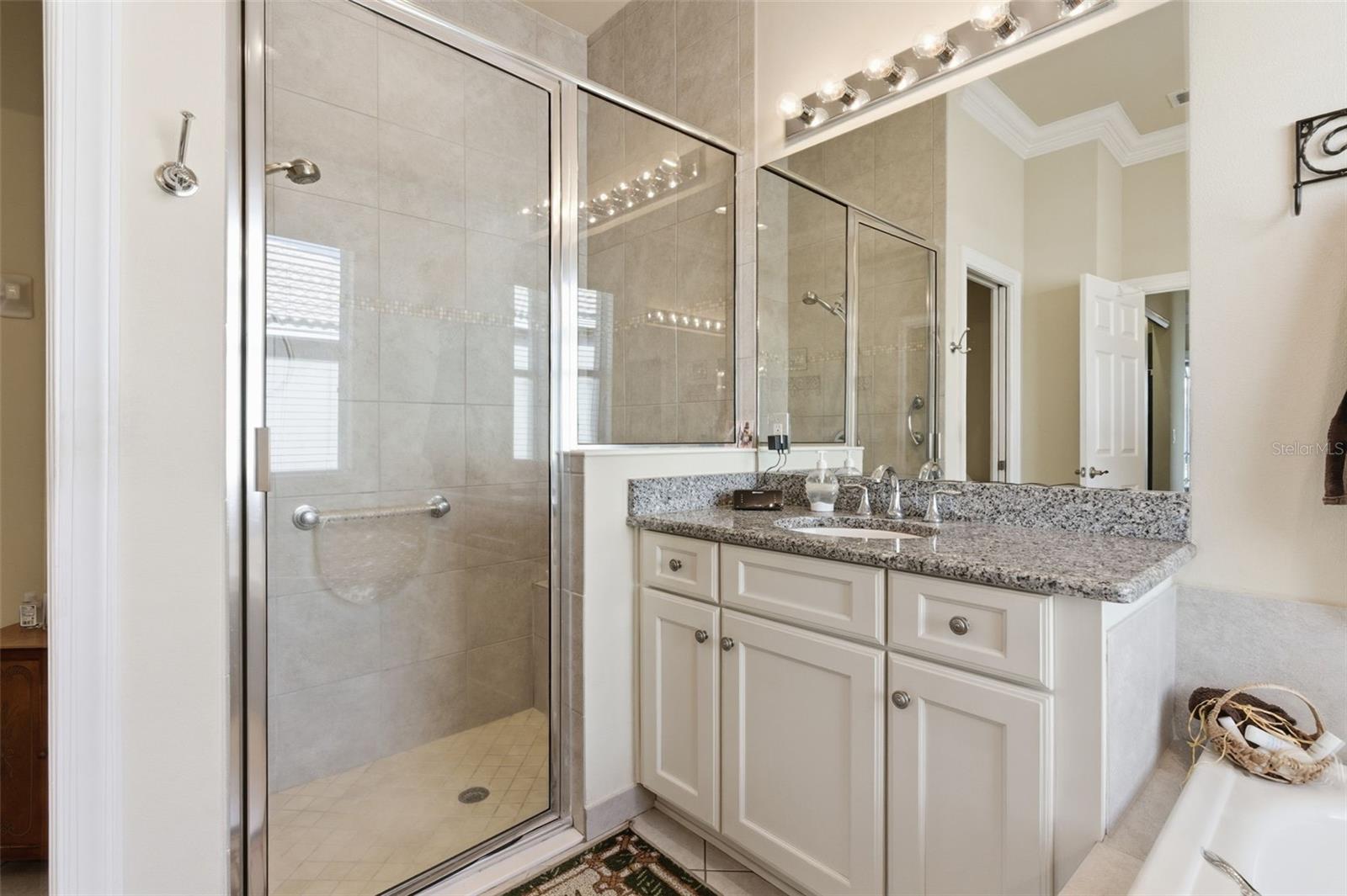 16207 CAPE CORAL DR