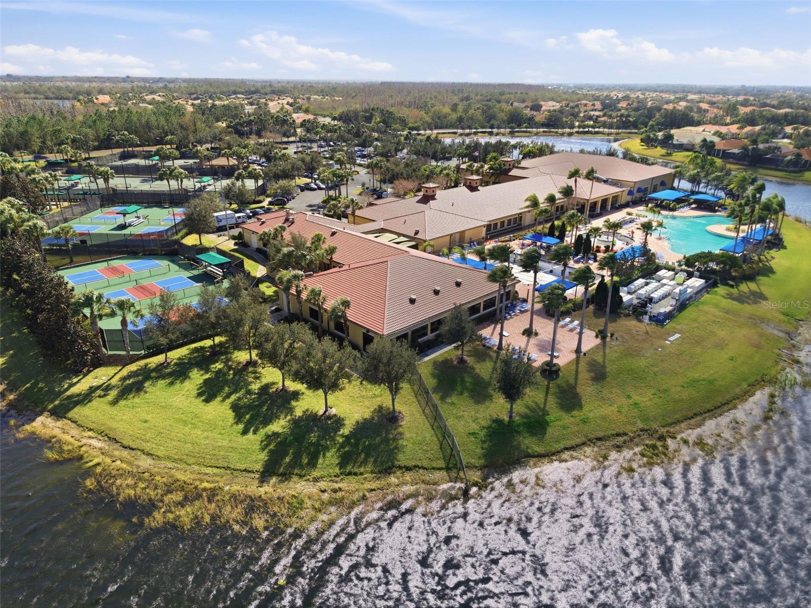 16207 CAPE CORAL DR