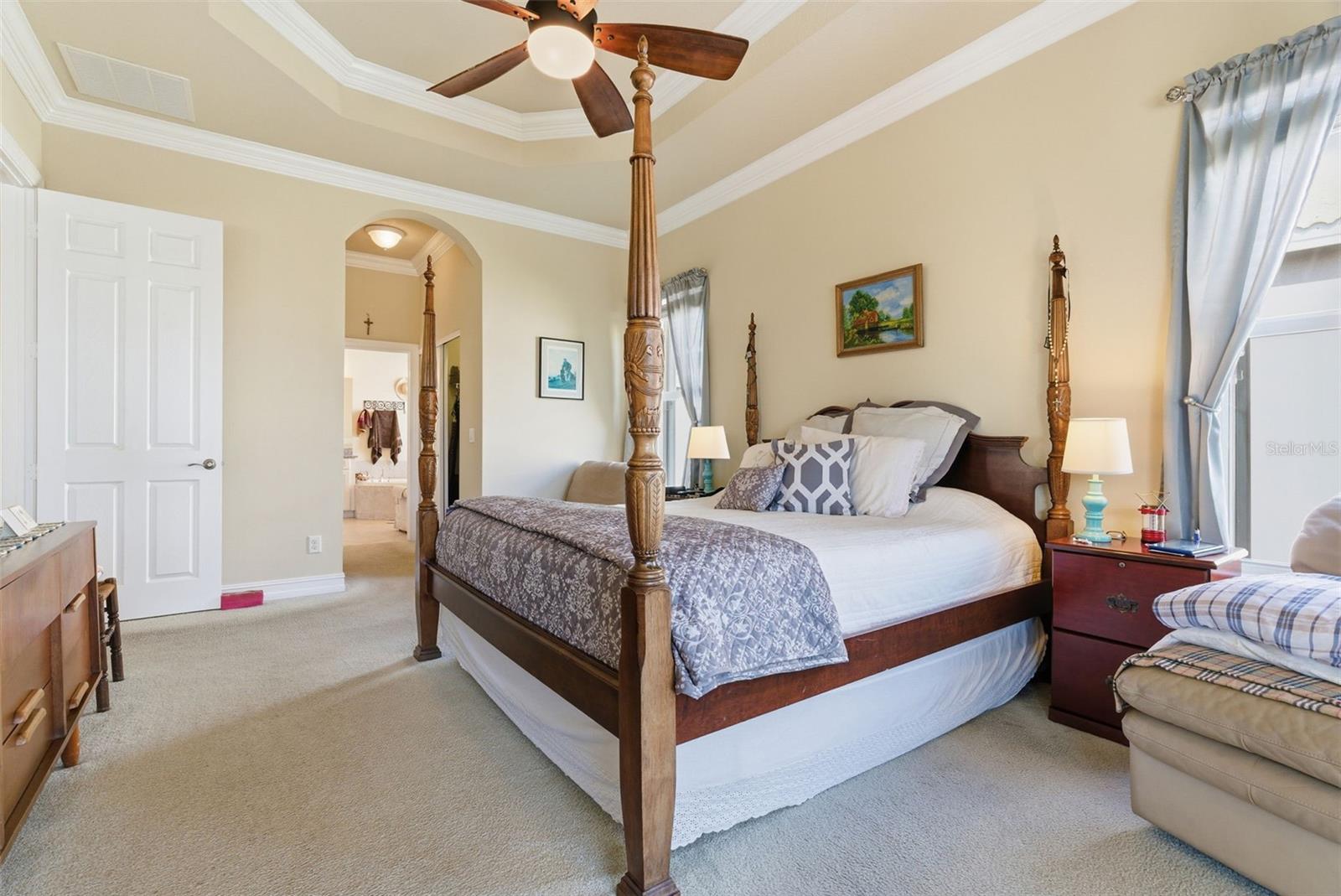16207 CAPE CORAL DR