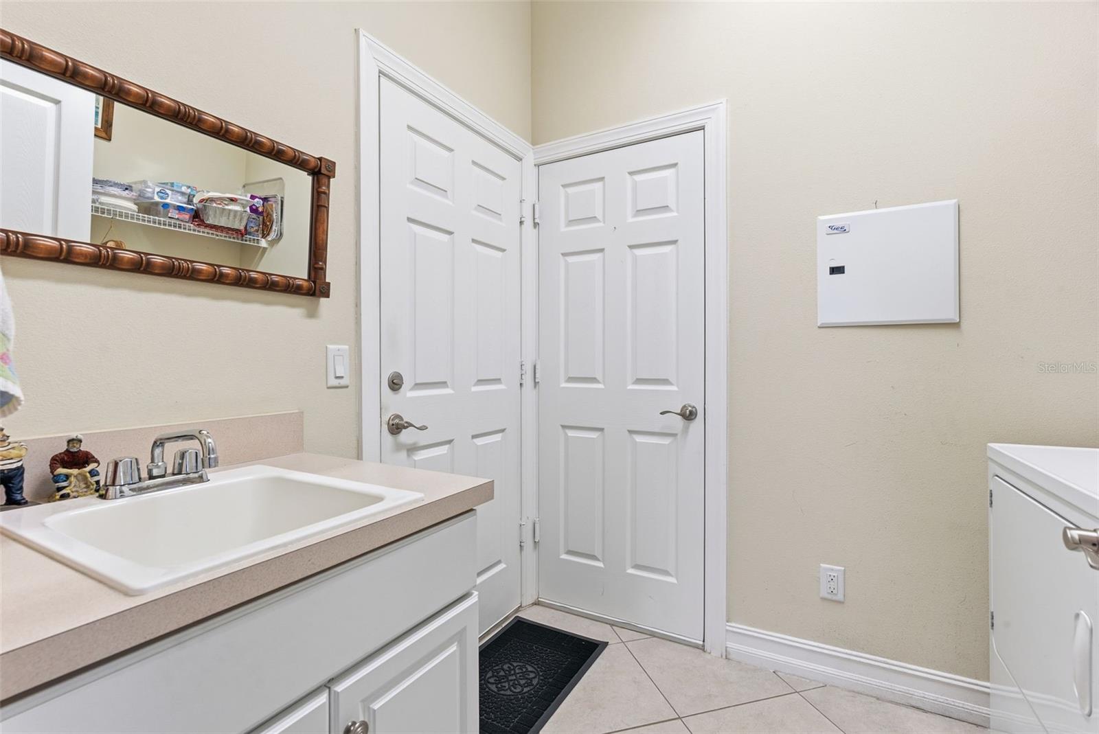 16207 CAPE CORAL DR