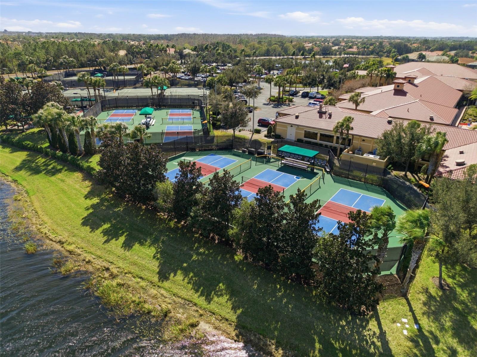 16207 CAPE CORAL DR