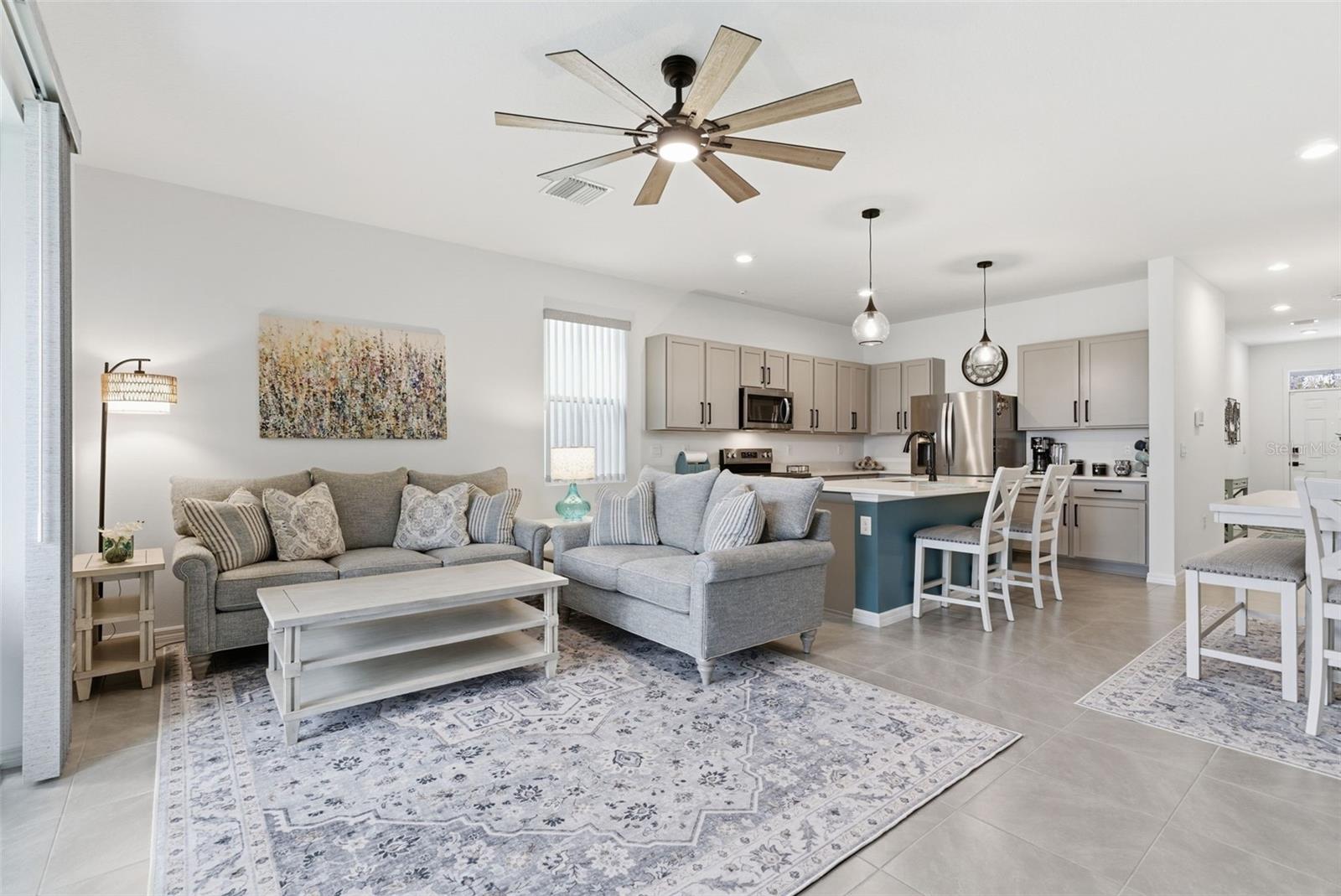 475 MANGROVE SHADE CIR