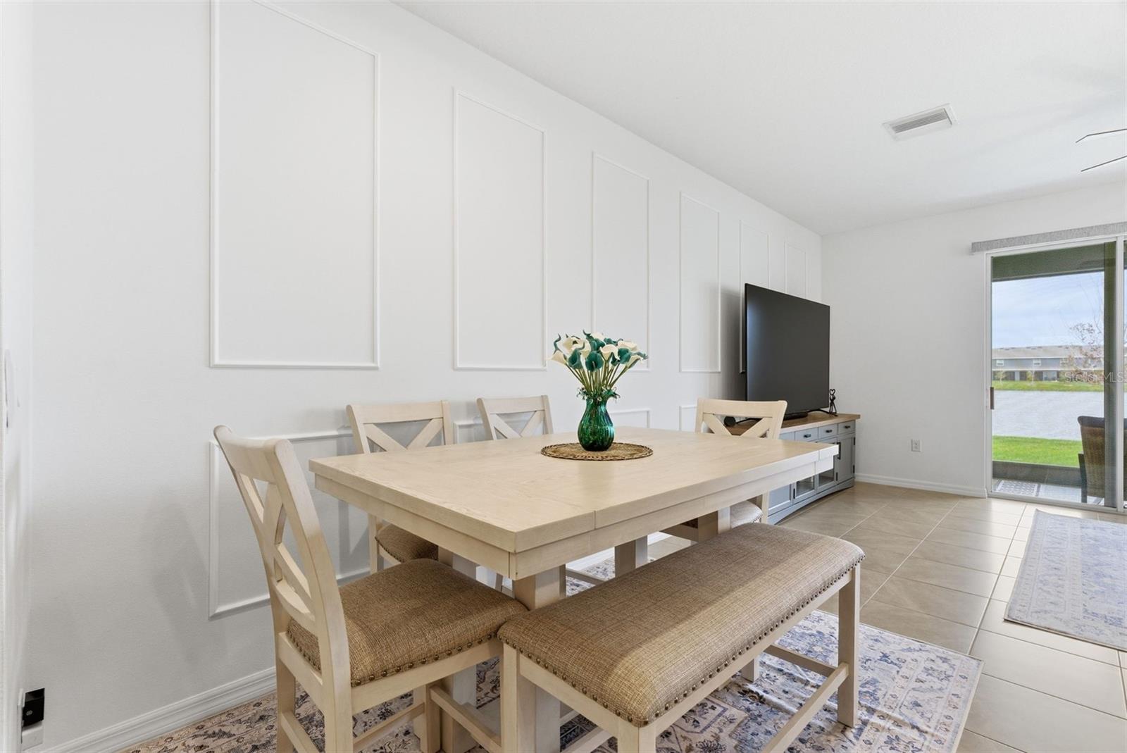 475 MANGROVE SHADE CIR