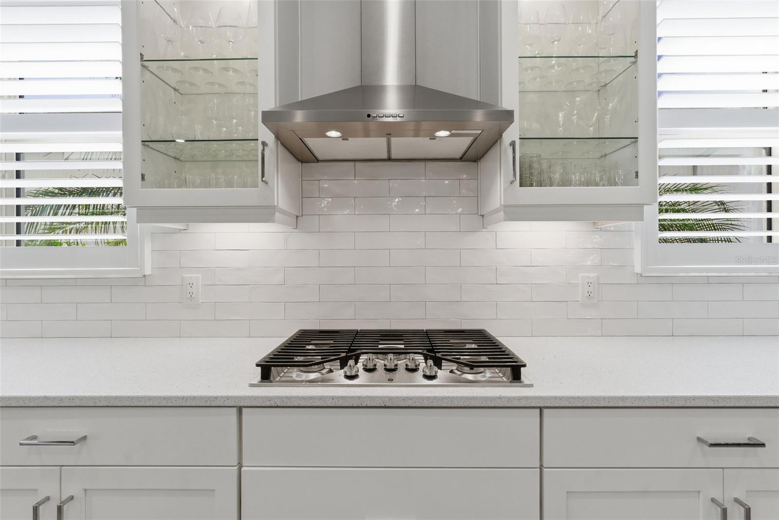 8245 GRANDE SHORES DR