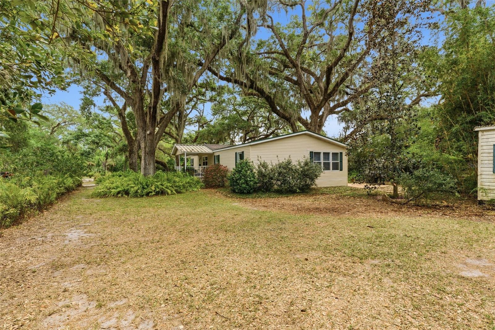 9101 WOOD TERRACE DR