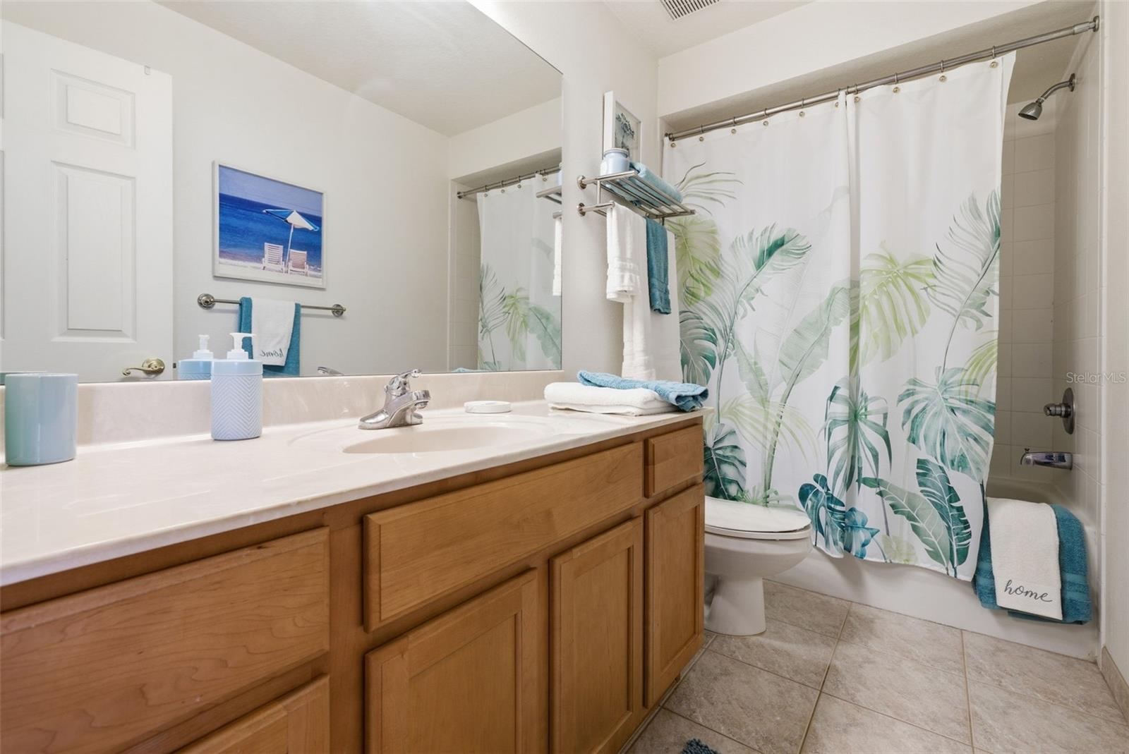 3730 GAVIOTA DR