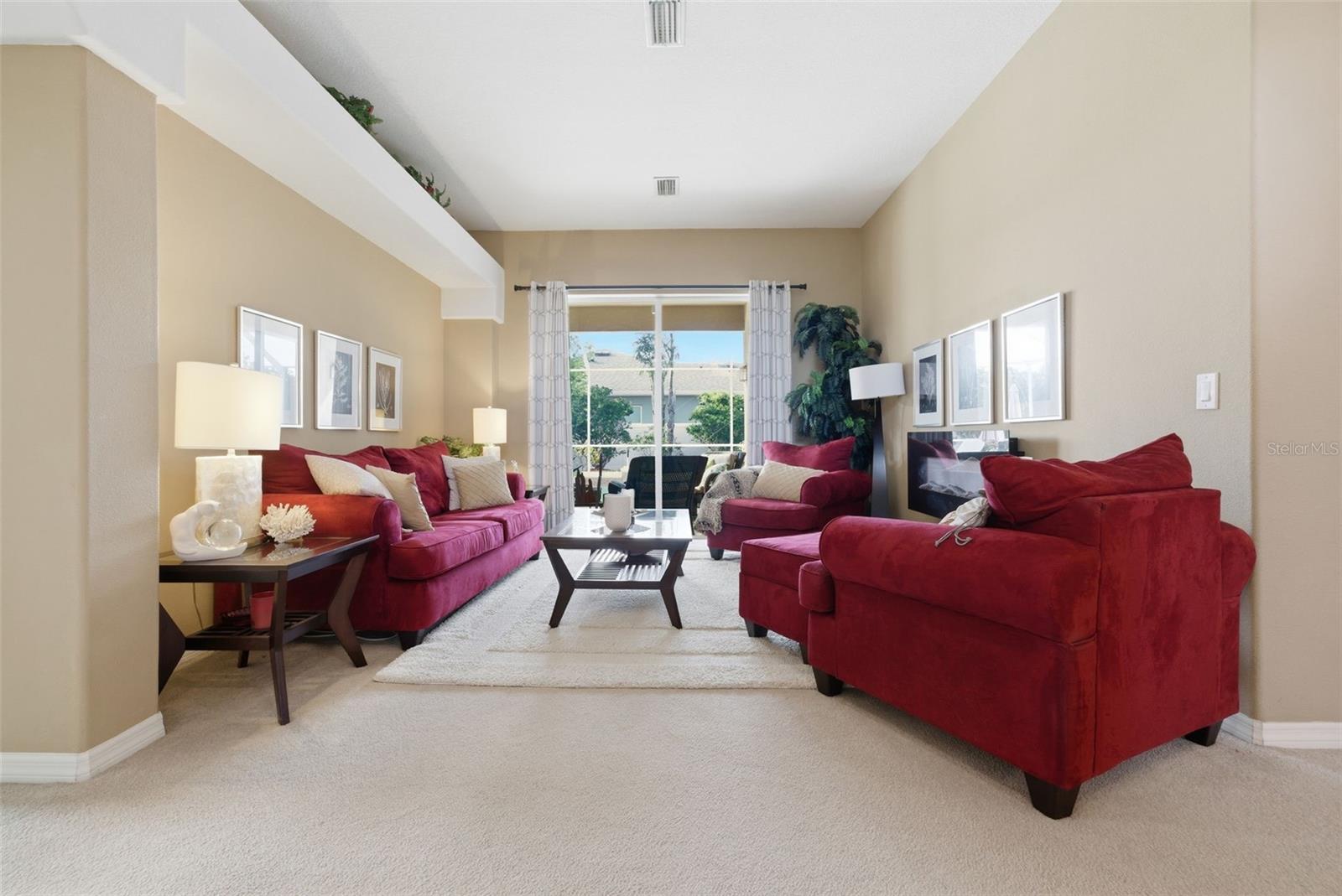 3730 GAVIOTA DR
