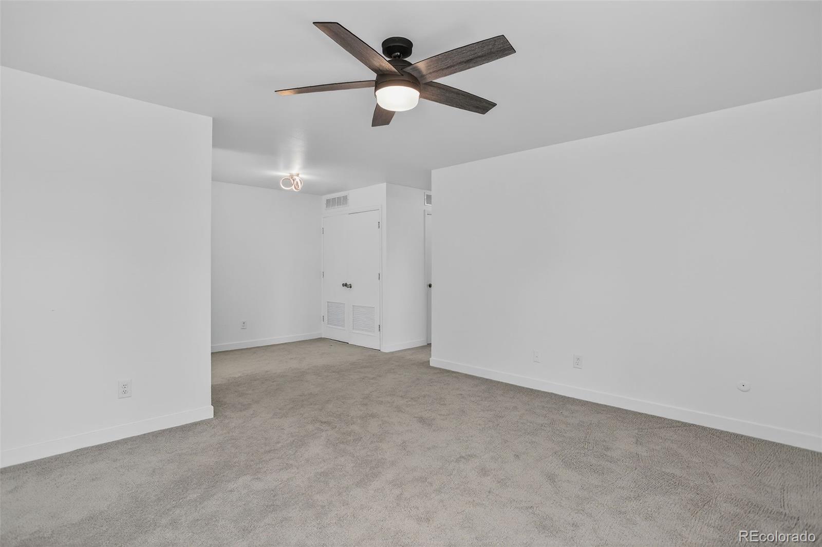 7902 Chase Circle Unit: 152