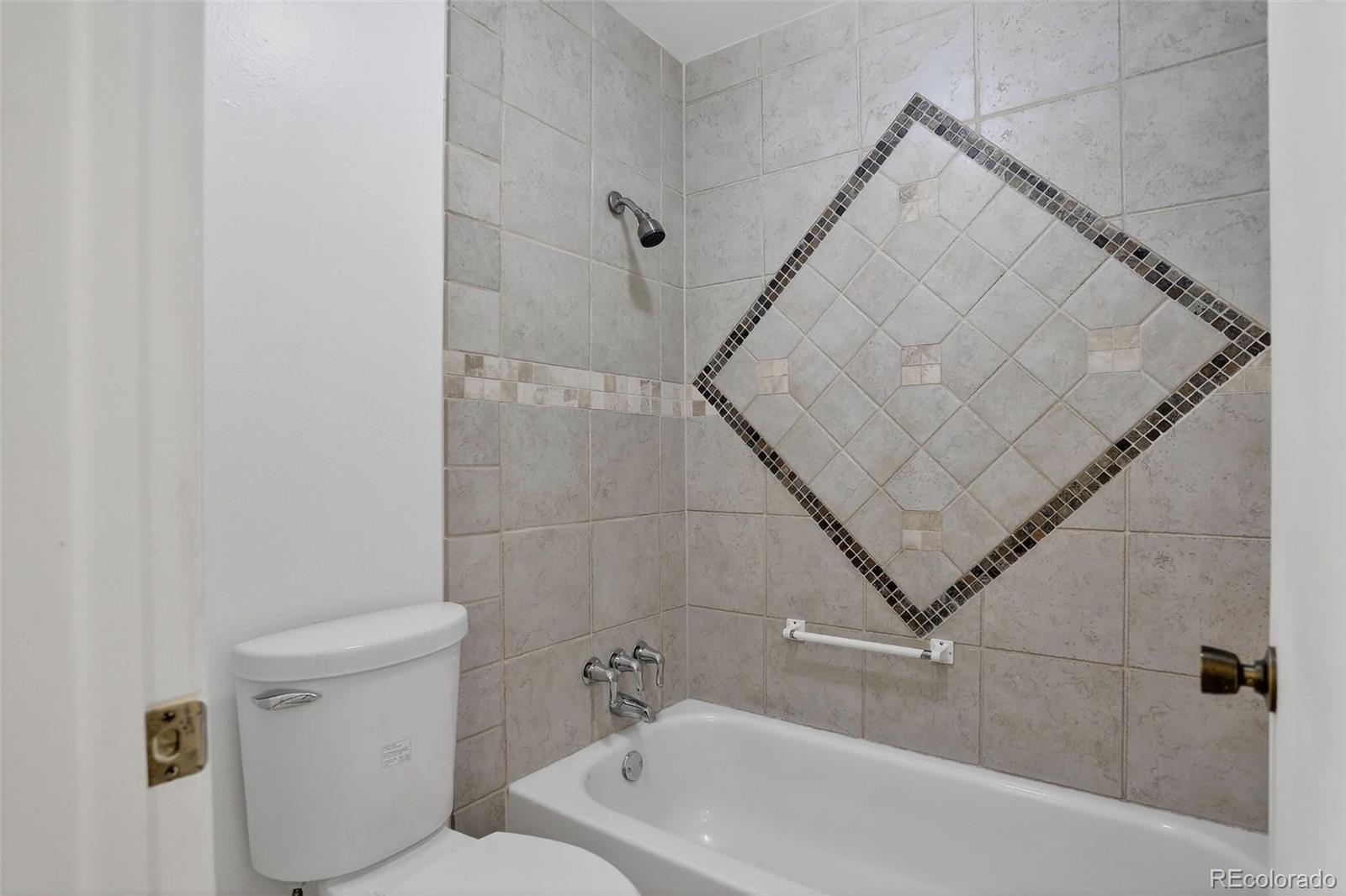 7902 Chase Circle Unit: 152