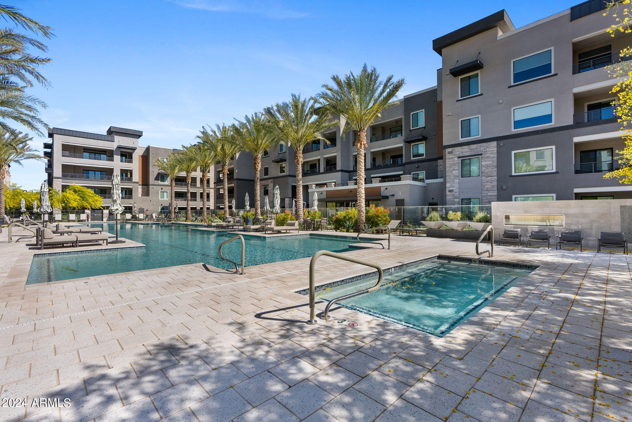 5250 E Deer Valley Drive, 457