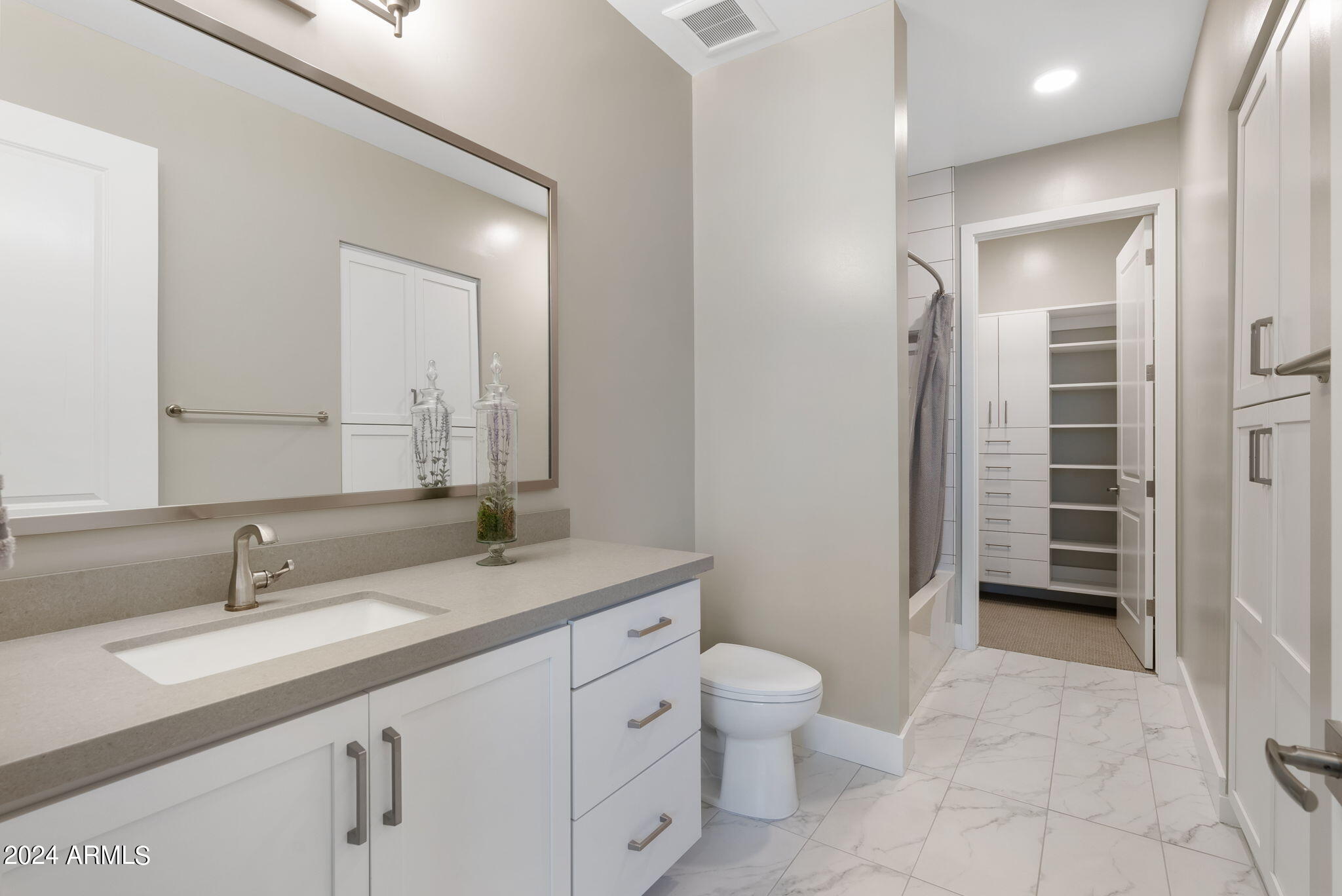 5250 E Deer Valley Drive, 457