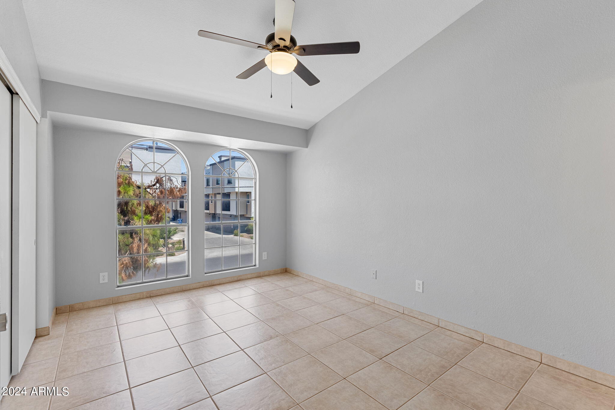 1402 S Jentilly Lane, 203