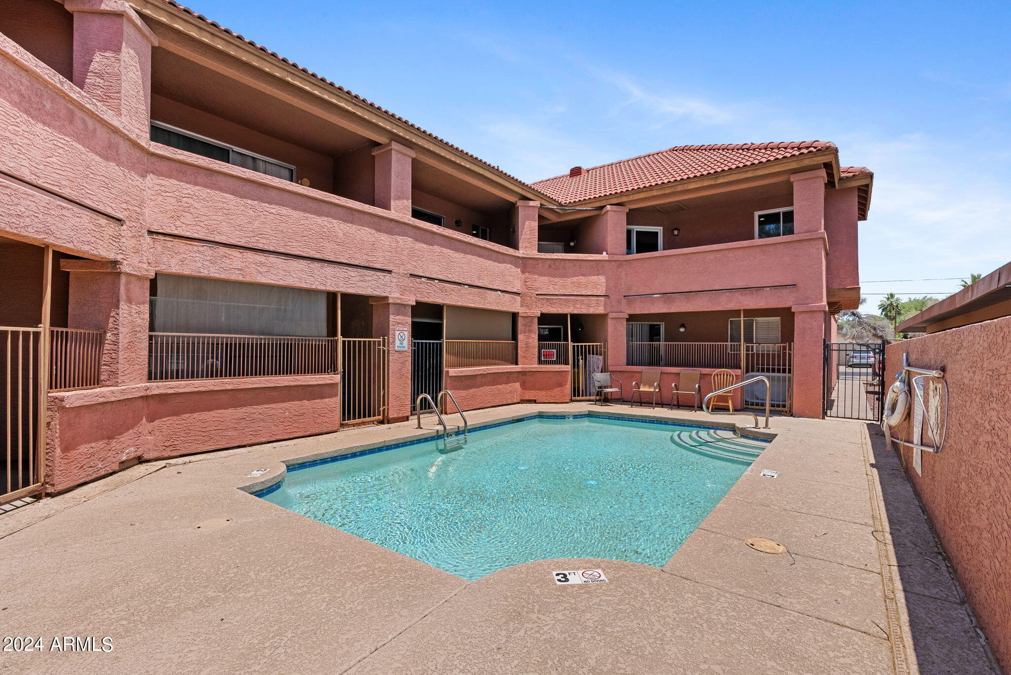 1402 S Jentilly Lane, 203