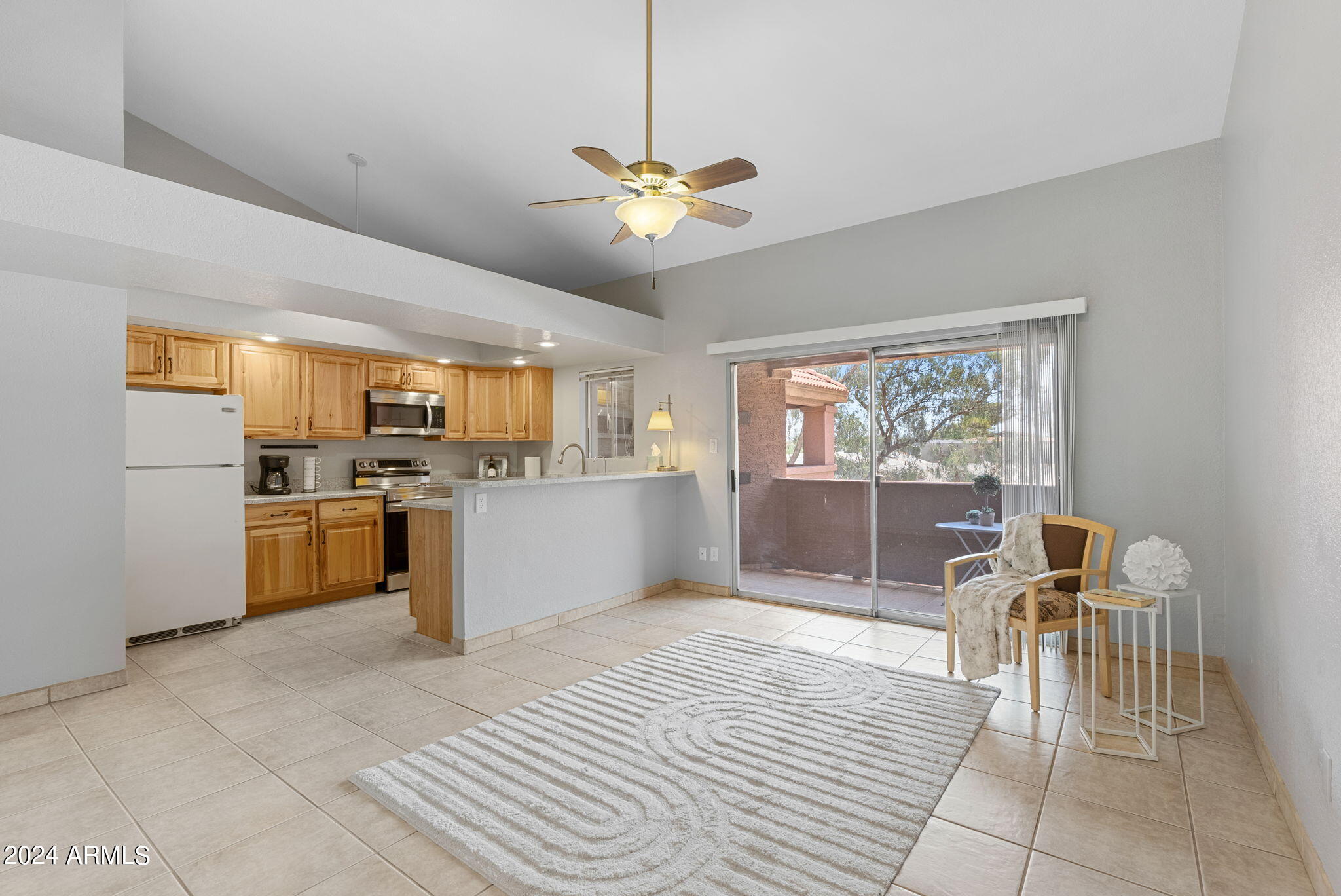 1402 S Jentilly Lane, 203
