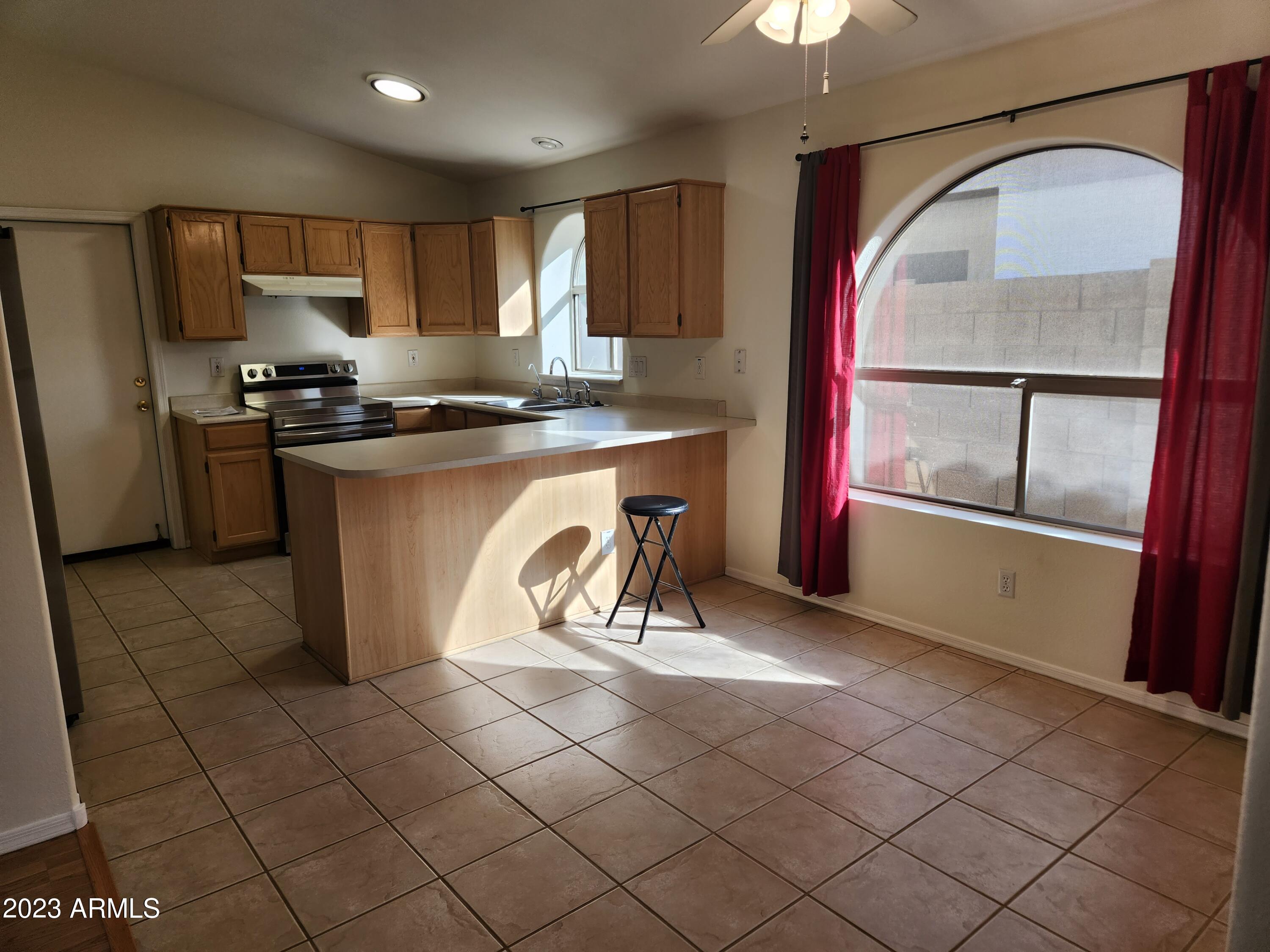 17114 N EUREKA Trail