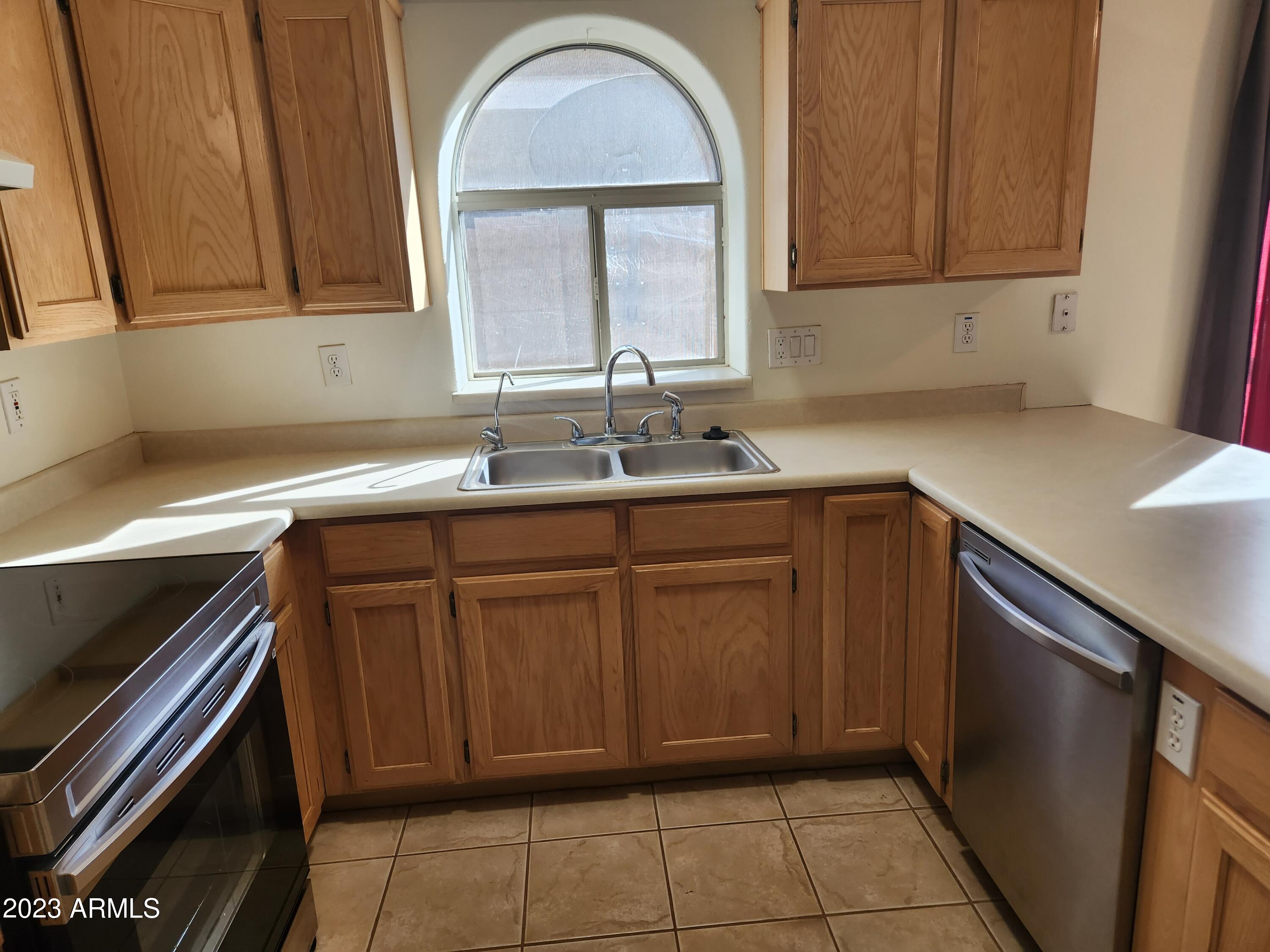 17114 N EUREKA Trail