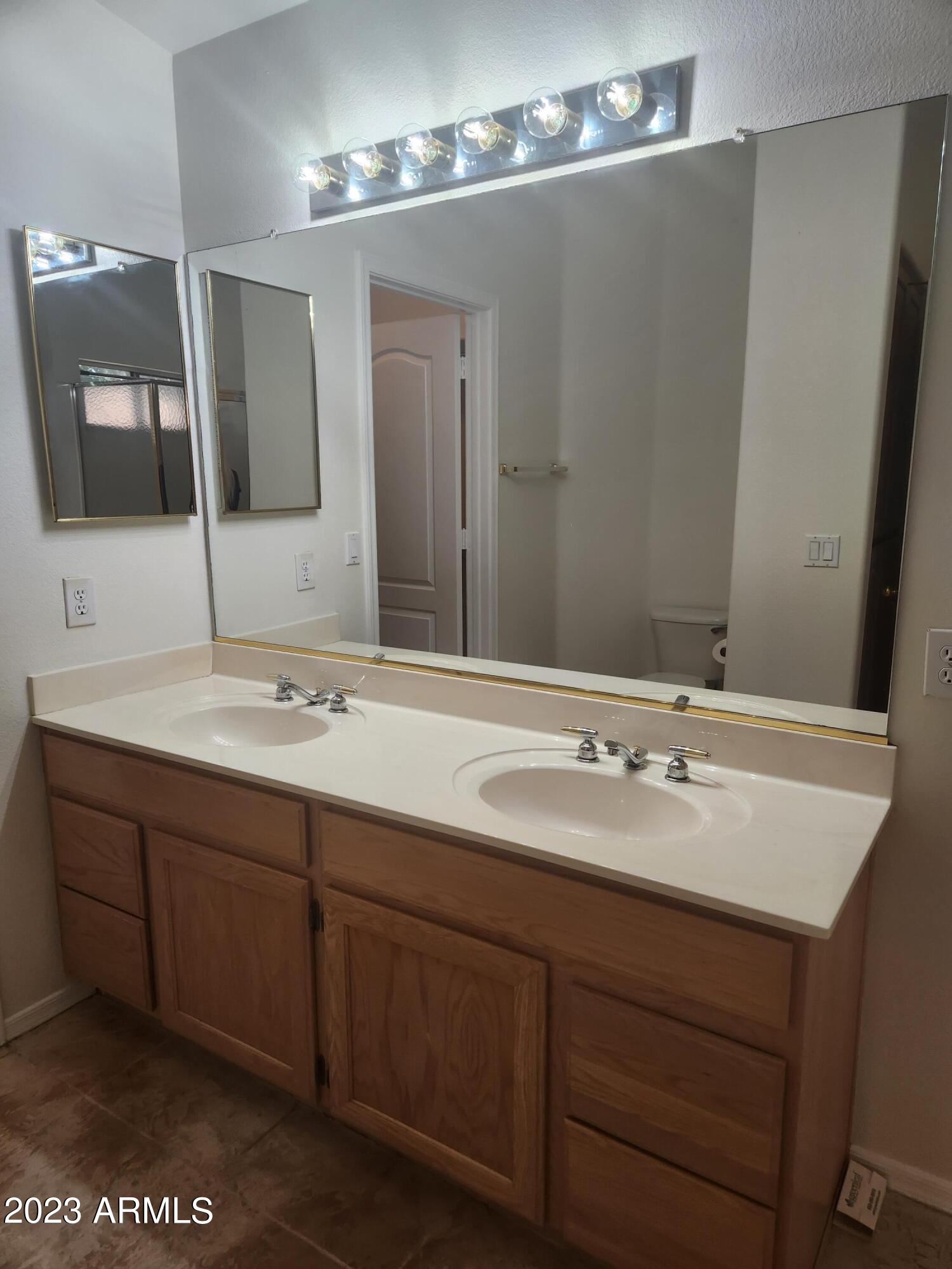 17114 N EUREKA Trail