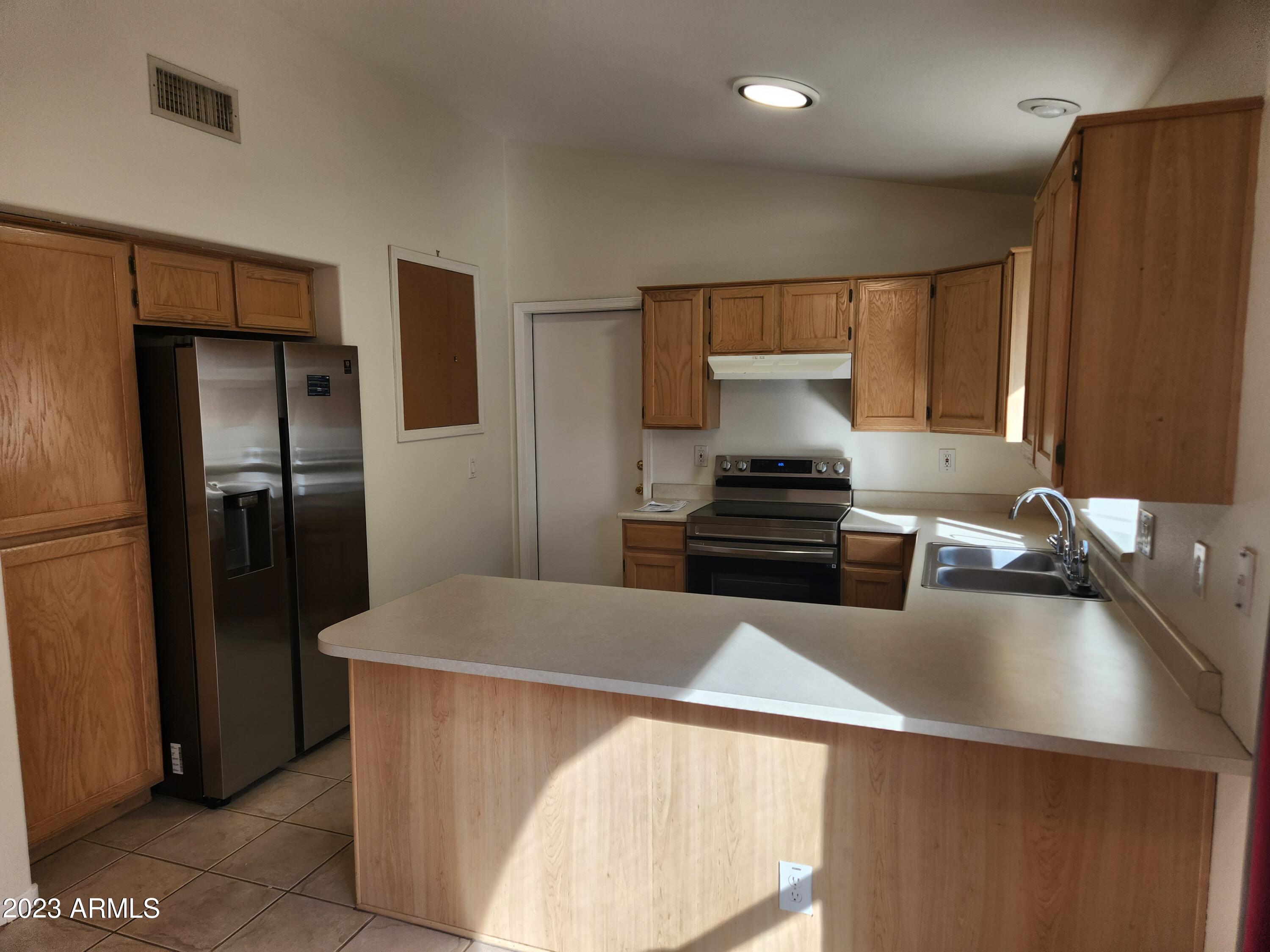 17114 N EUREKA Trail