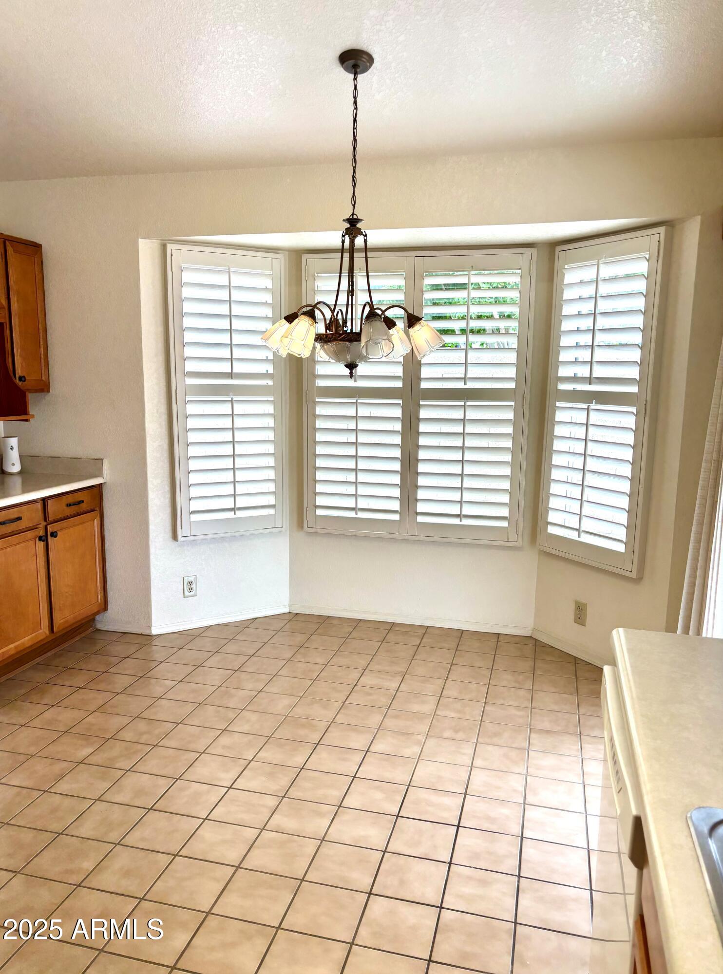 4047 W CAMINO VIVAZ