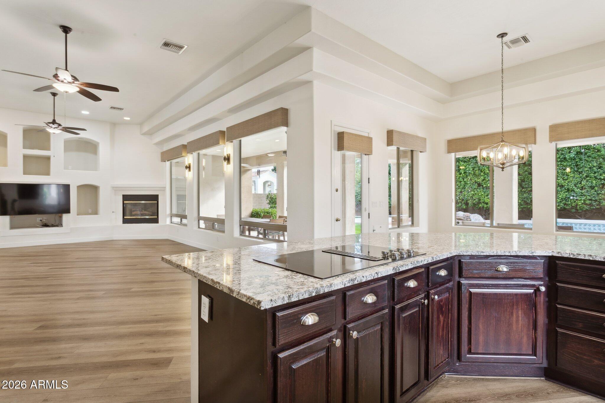 2161 E MENLO Circle
