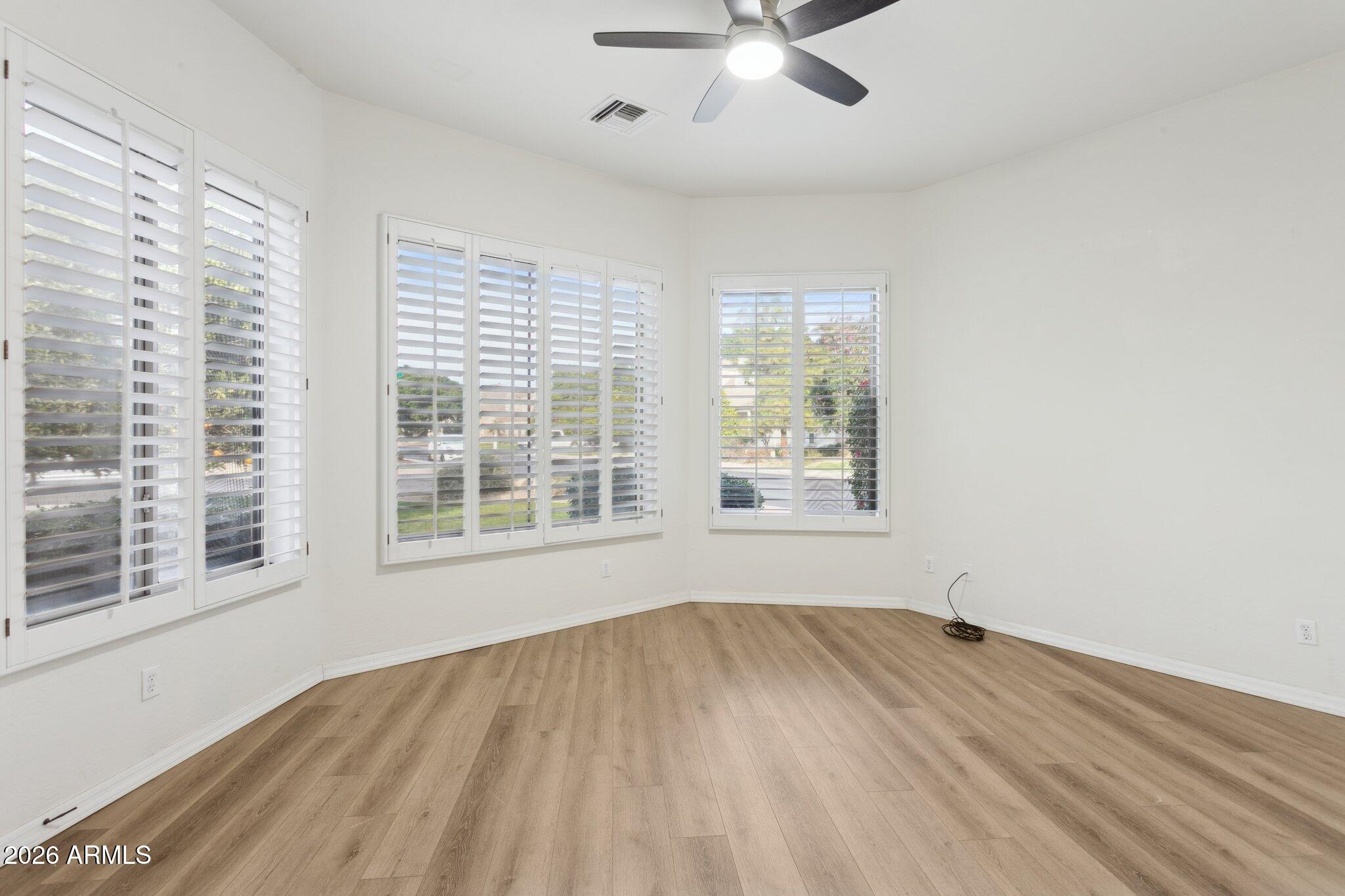 2161 E MENLO Circle