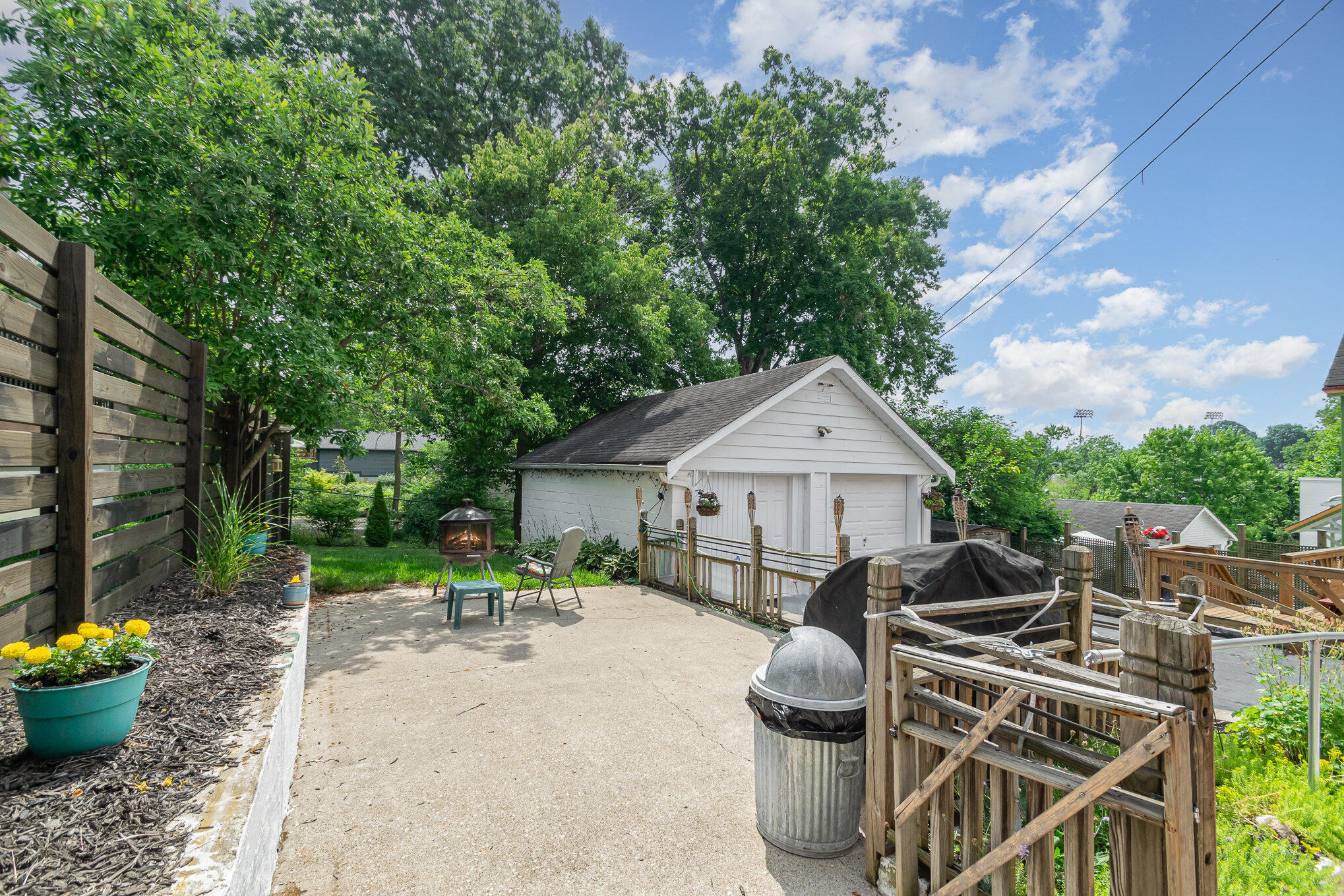 2208 Sterrett Avenue